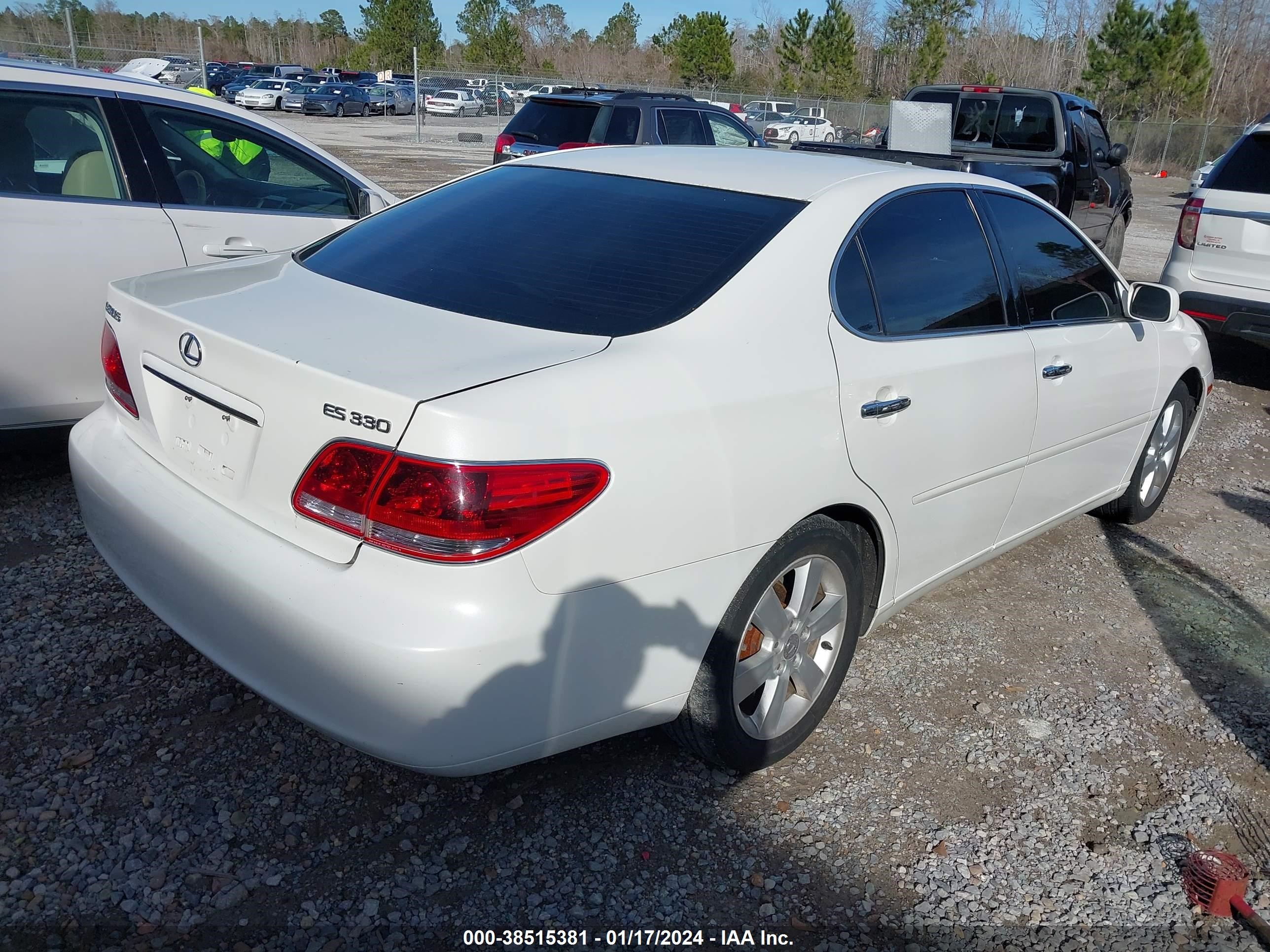 Photo 3 VIN: JTHBA30G155088392 - LEXUS ES 