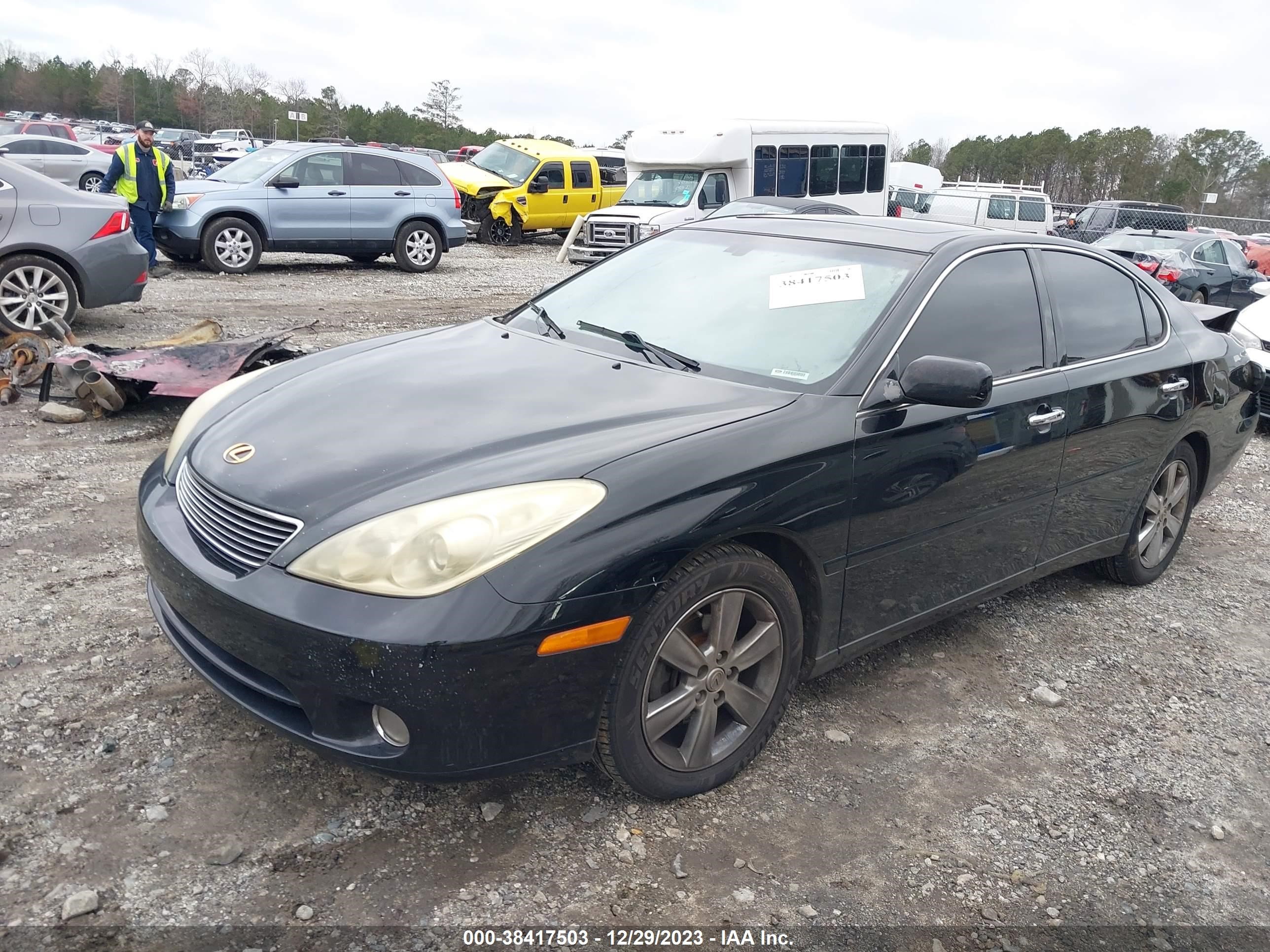 Photo 1 VIN: JTHBA30G155088425 - LEXUS ES 