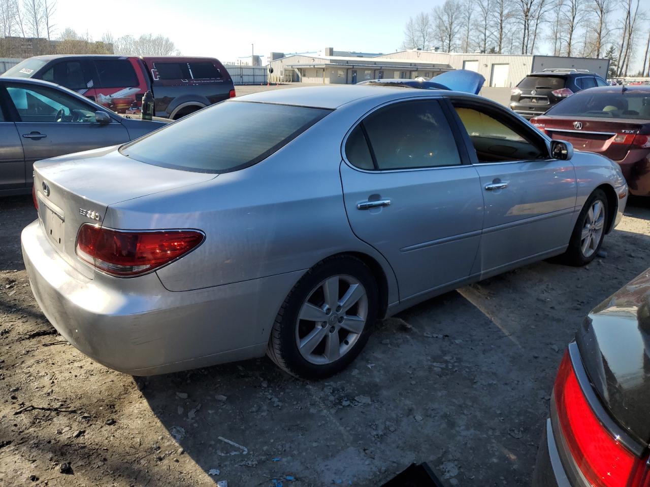 Photo 2 VIN: JTHBA30G165147099 - LEXUS ES 