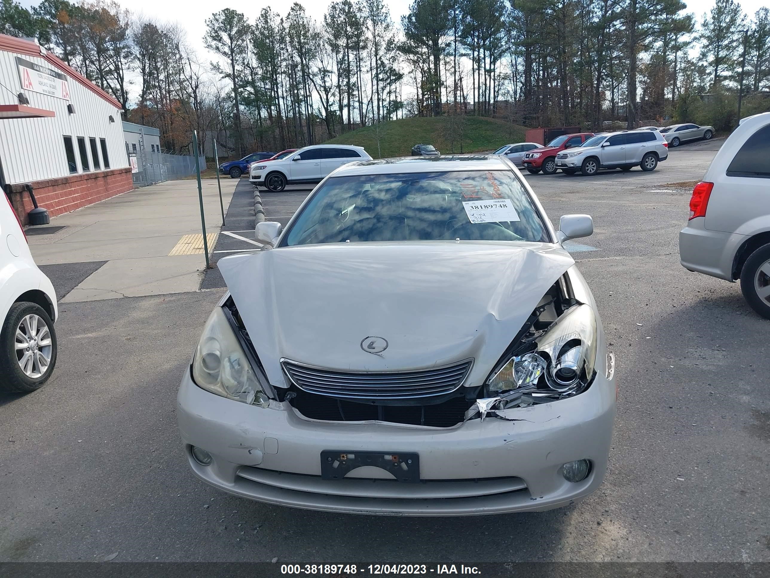 Photo 5 VIN: JTHBA30G165155543 - LEXUS ES 