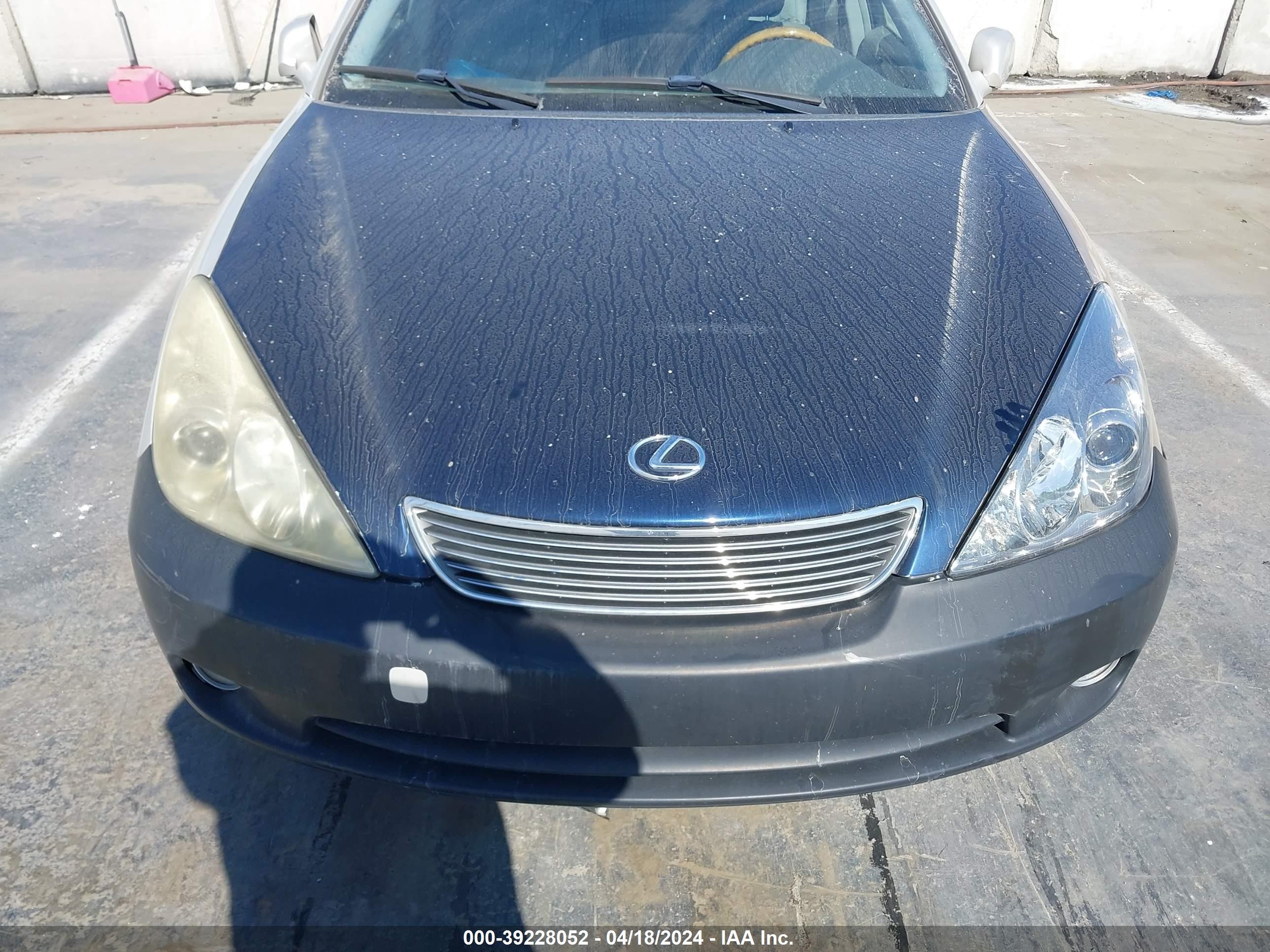 Photo 11 VIN: JTHBA30G165161097 - LEXUS ES 