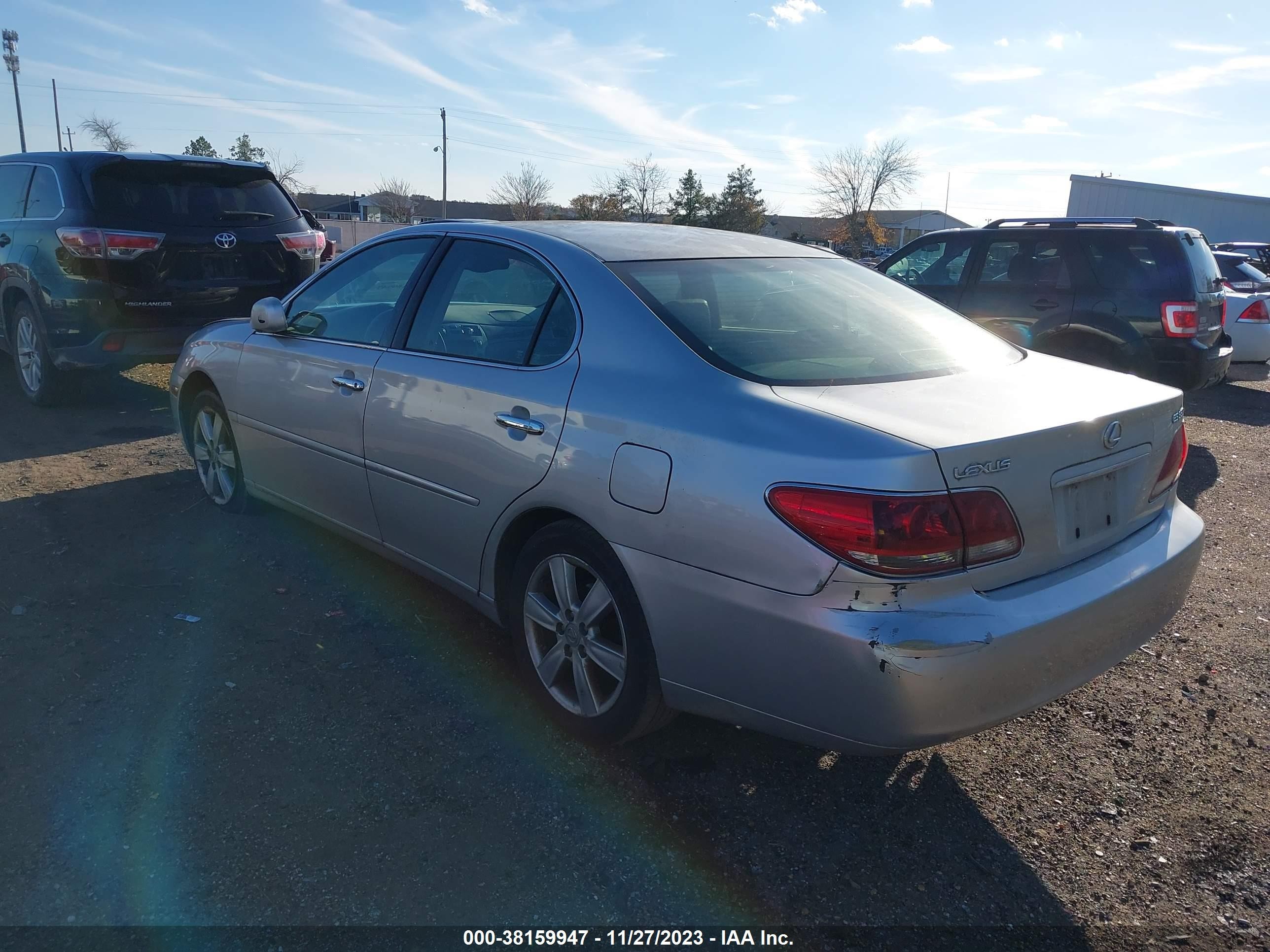 Photo 2 VIN: JTHBA30G165171385 - LEXUS ES 