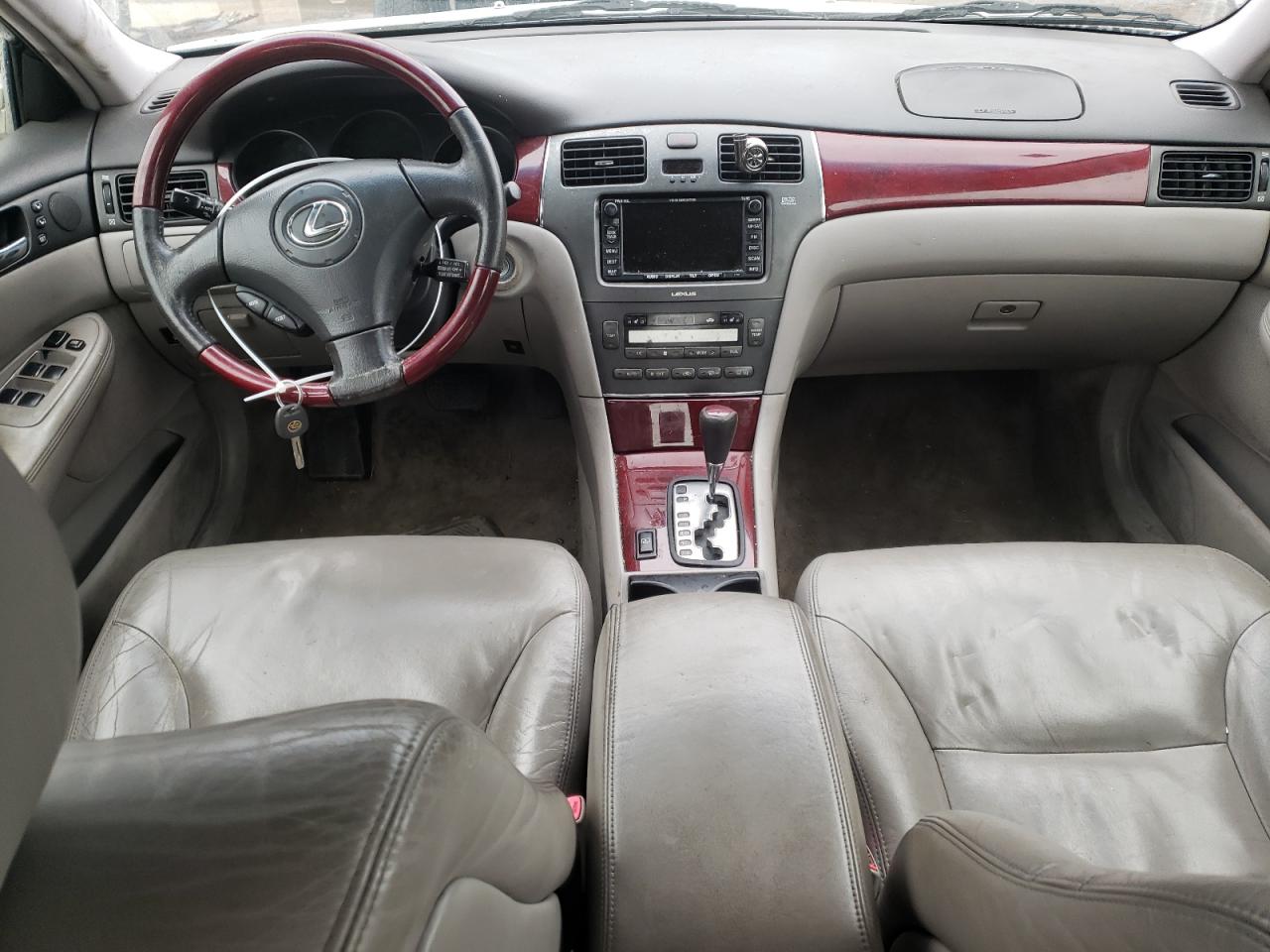 Photo 7 VIN: JTHBA30G245022433 - LEXUS ES 