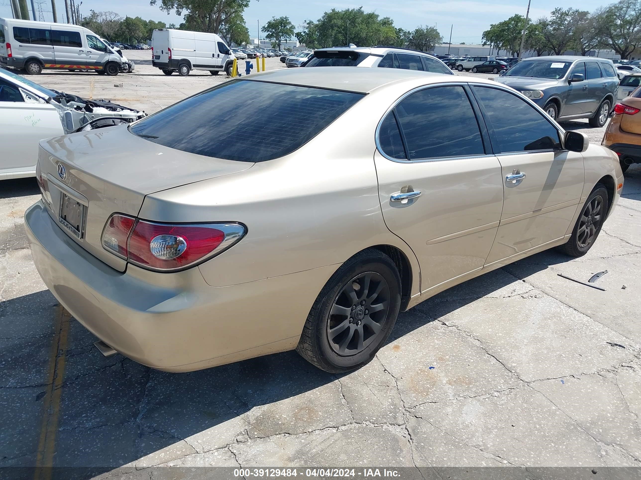 Photo 3 VIN: JTHBA30G245025851 - LEXUS ES 