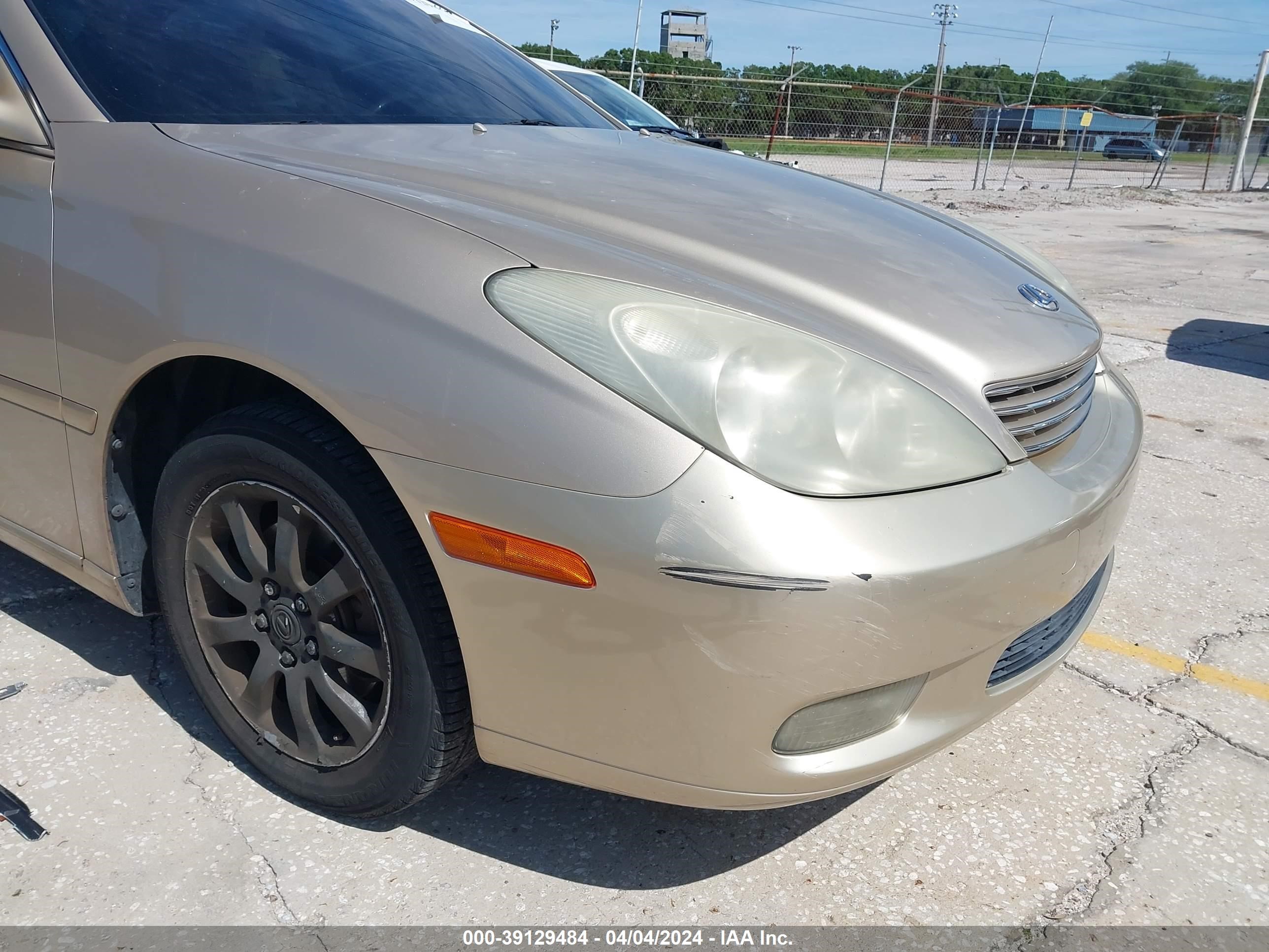 Photo 5 VIN: JTHBA30G245025851 - LEXUS ES 