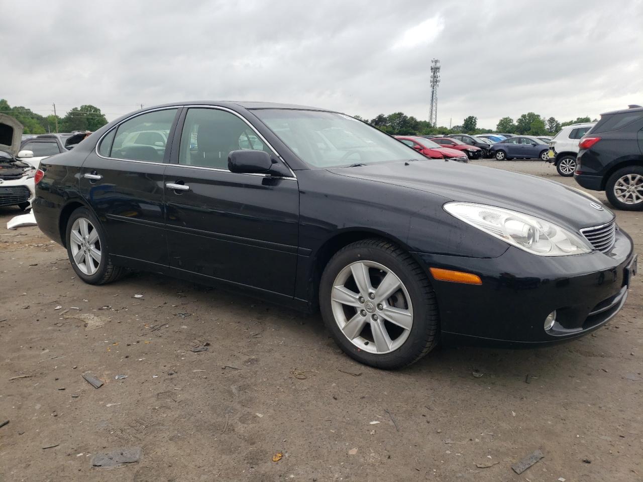 Photo 3 VIN: JTHBA30G255056132 - LEXUS ES 