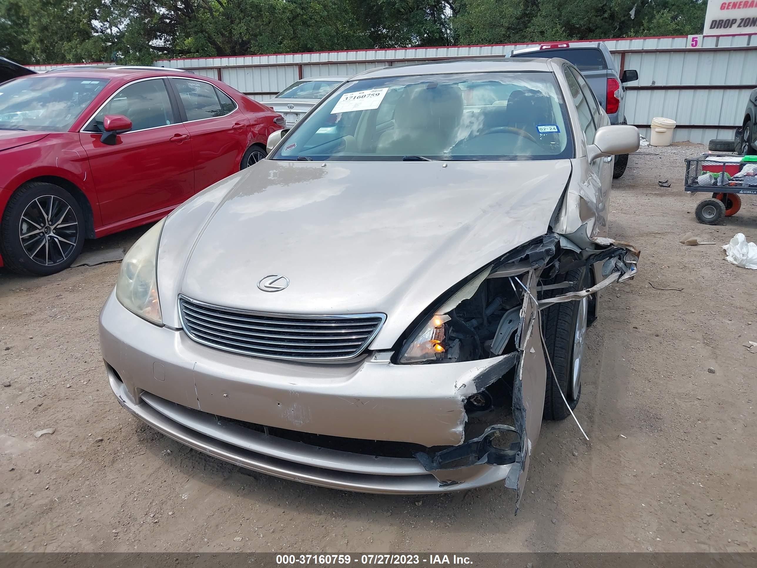 Photo 11 VIN: JTHBA30G255079572 - LEXUS ES 