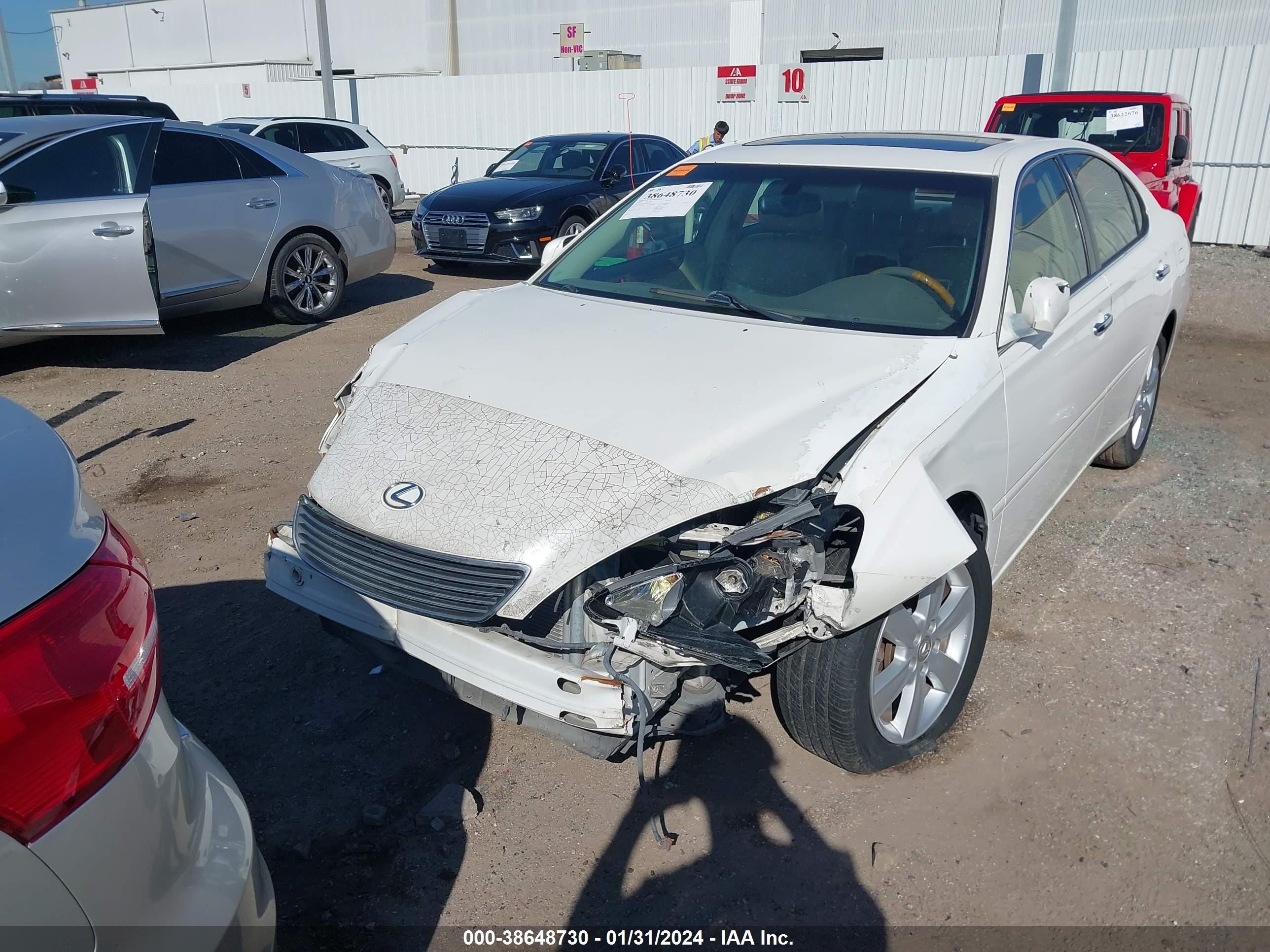 Photo 11 VIN: JTHBA30G255085176 - LEXUS ES 