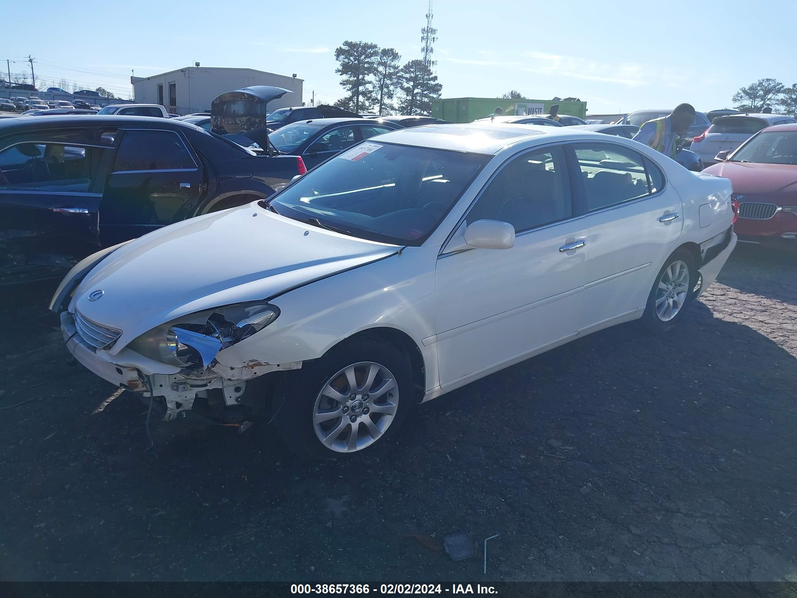 Photo 1 VIN: JTHBA30G345052928 - LEXUS ES 