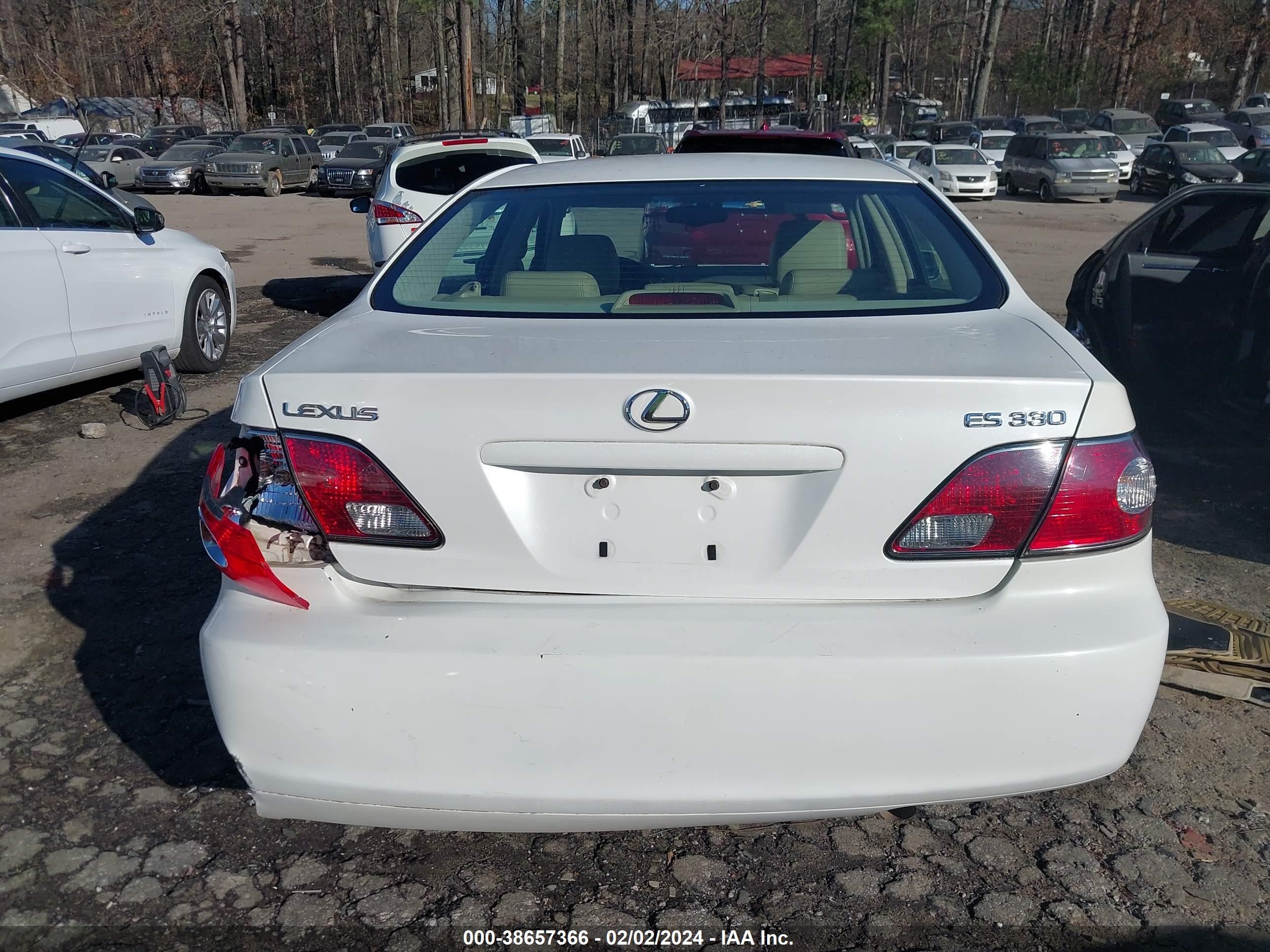 Photo 15 VIN: JTHBA30G345052928 - LEXUS ES 