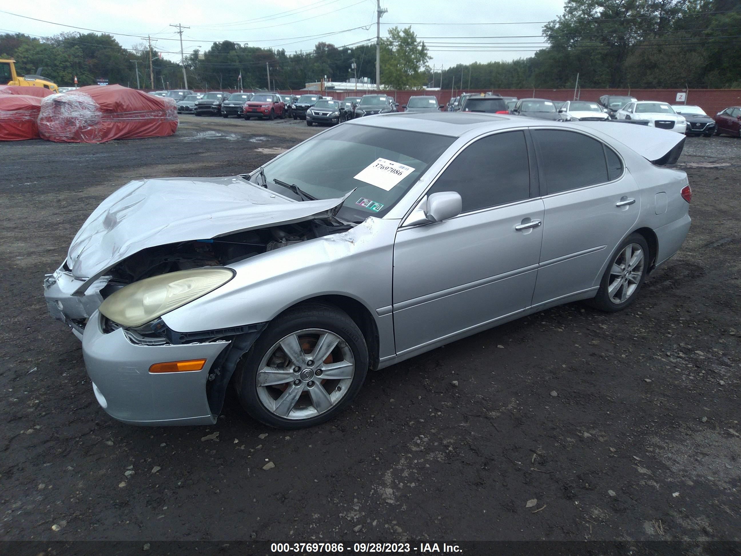 Photo 1 VIN: JTHBA30G355074705 - LEXUS ES 