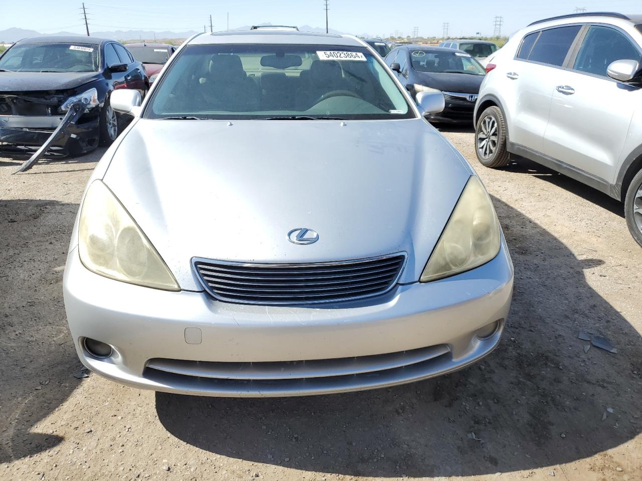 Photo 4 VIN: JTHBA30G355085896 - LEXUS ES 