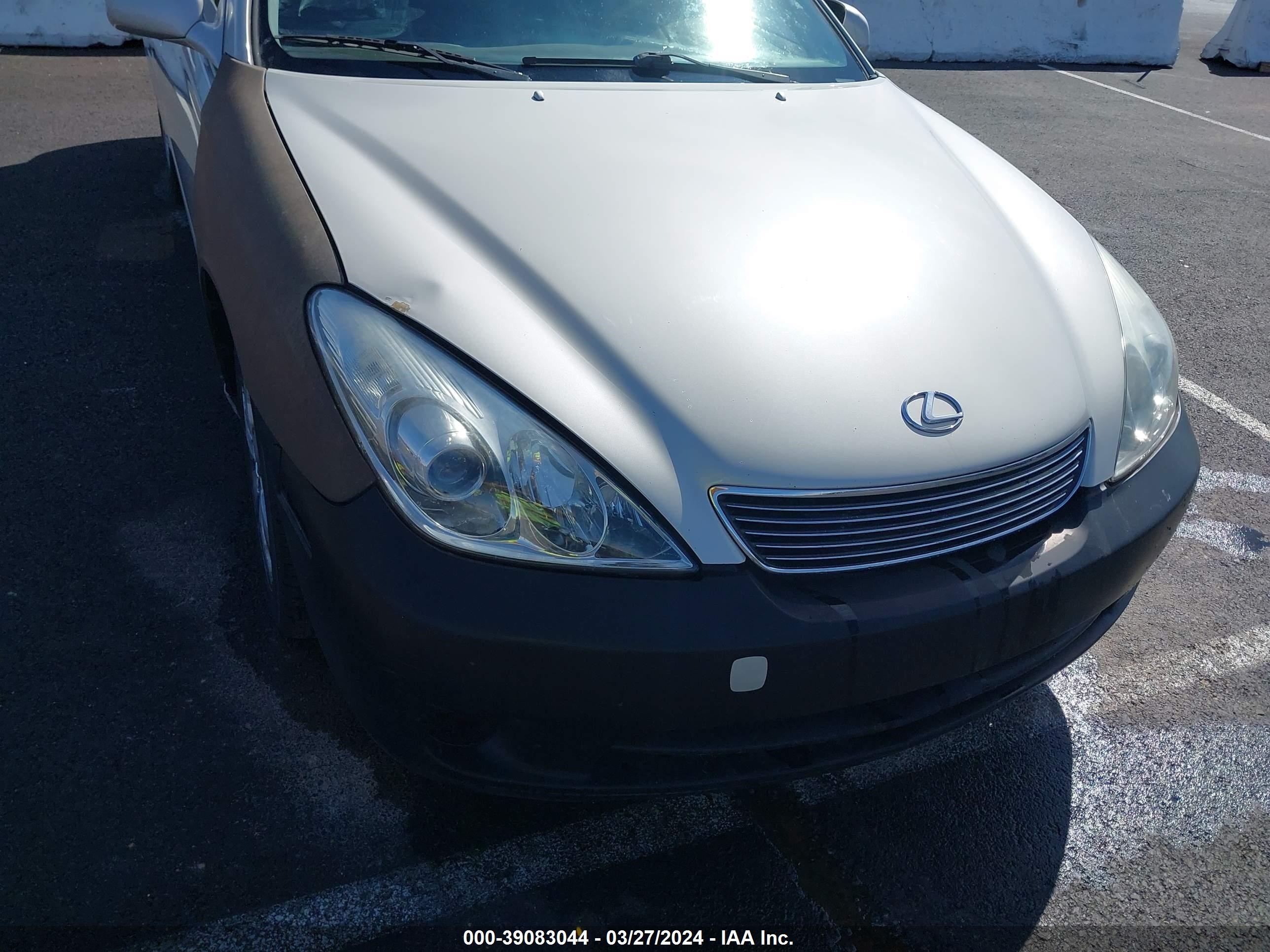 Photo 5 VIN: JTHBA30G355108125 - LEXUS ES 