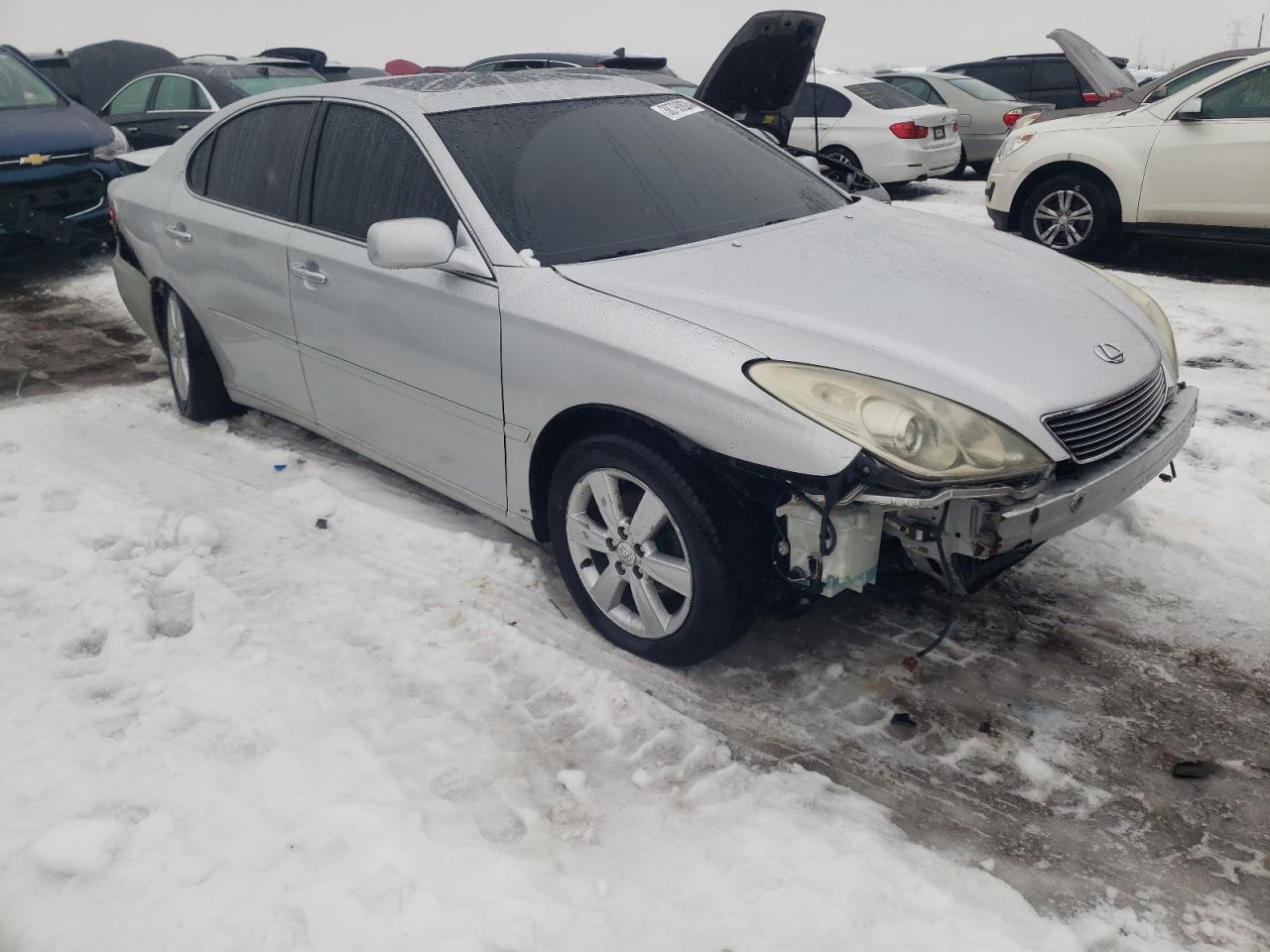 Photo 3 VIN: JTHBA30G355137737 - LEXUS ES 