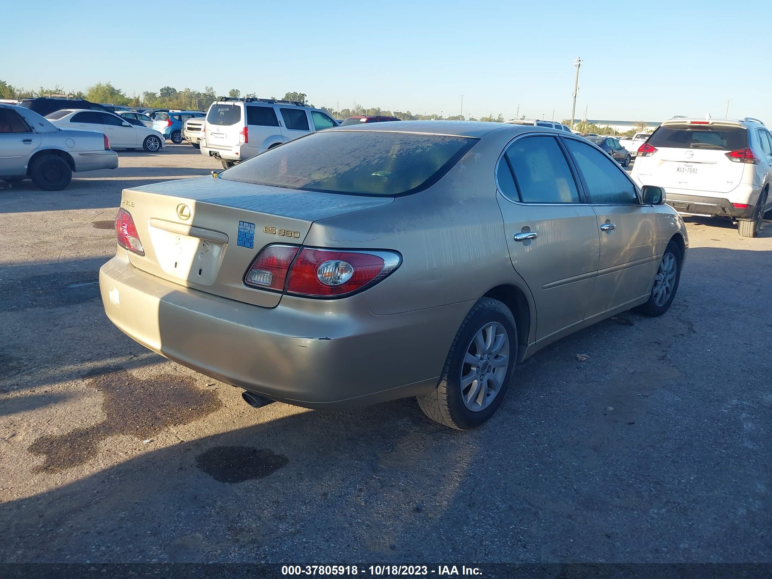 Photo 3 VIN: JTHBA30G440003329 - LEXUS ES 