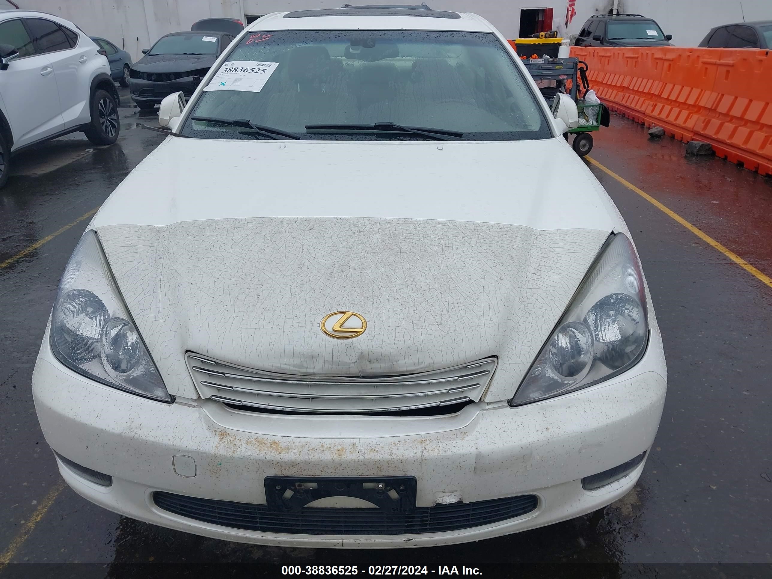 Photo 5 VIN: JTHBA30G445032431 - LEXUS ES 