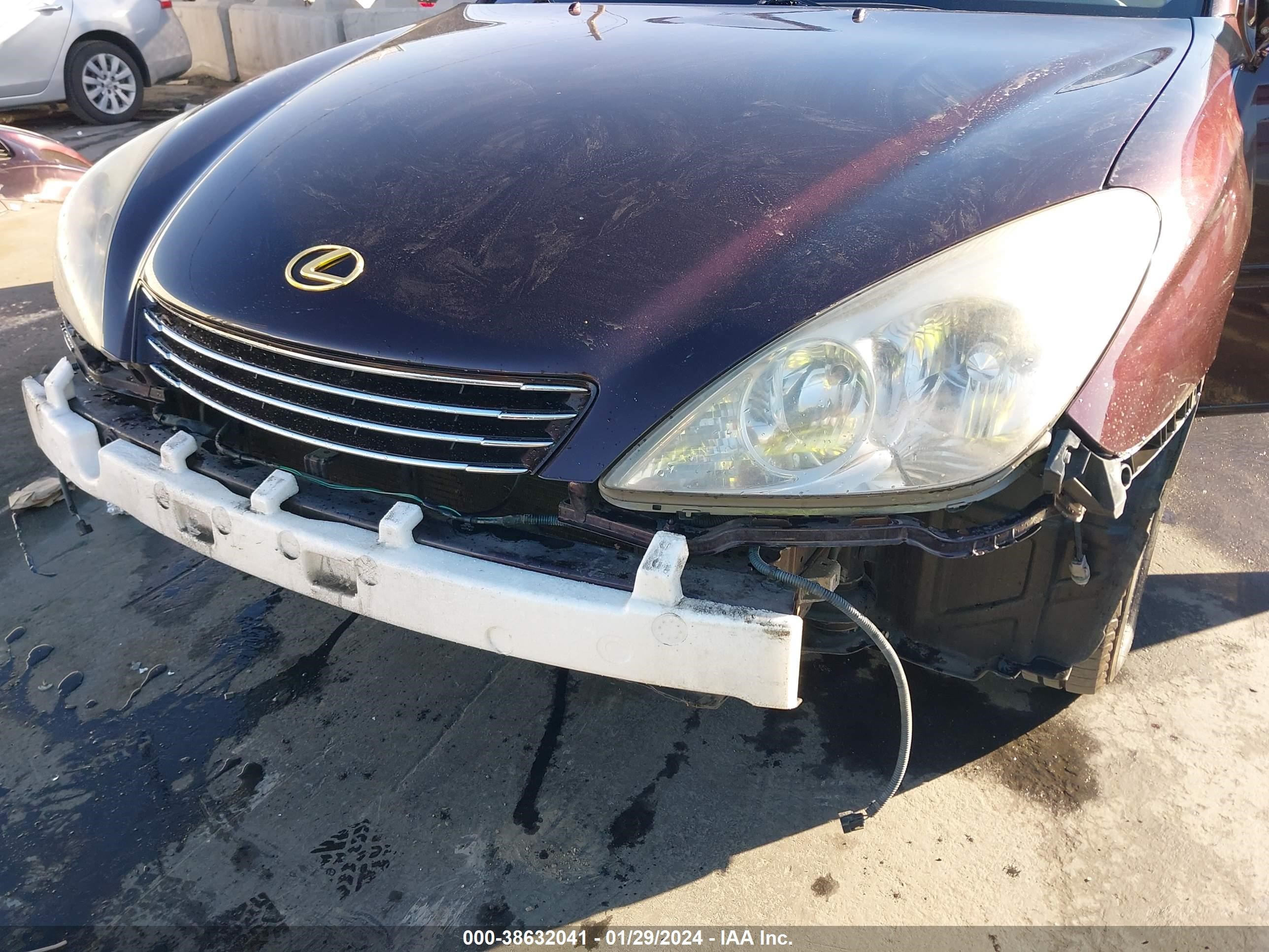 Photo 5 VIN: JTHBA30G445050136 - LEXUS ES 