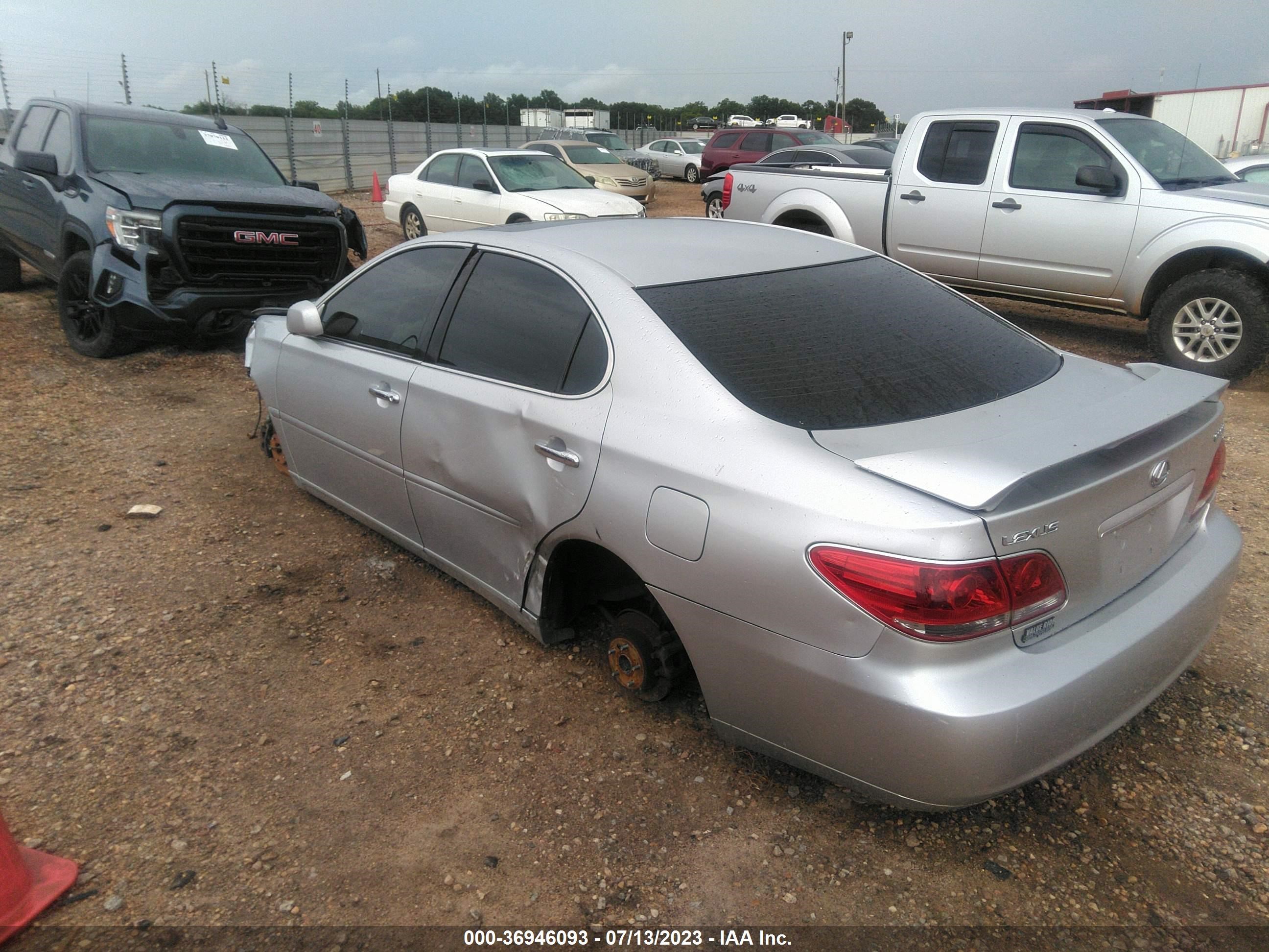 Photo 2 VIN: JTHBA30G465156881 - LEXUS ES 