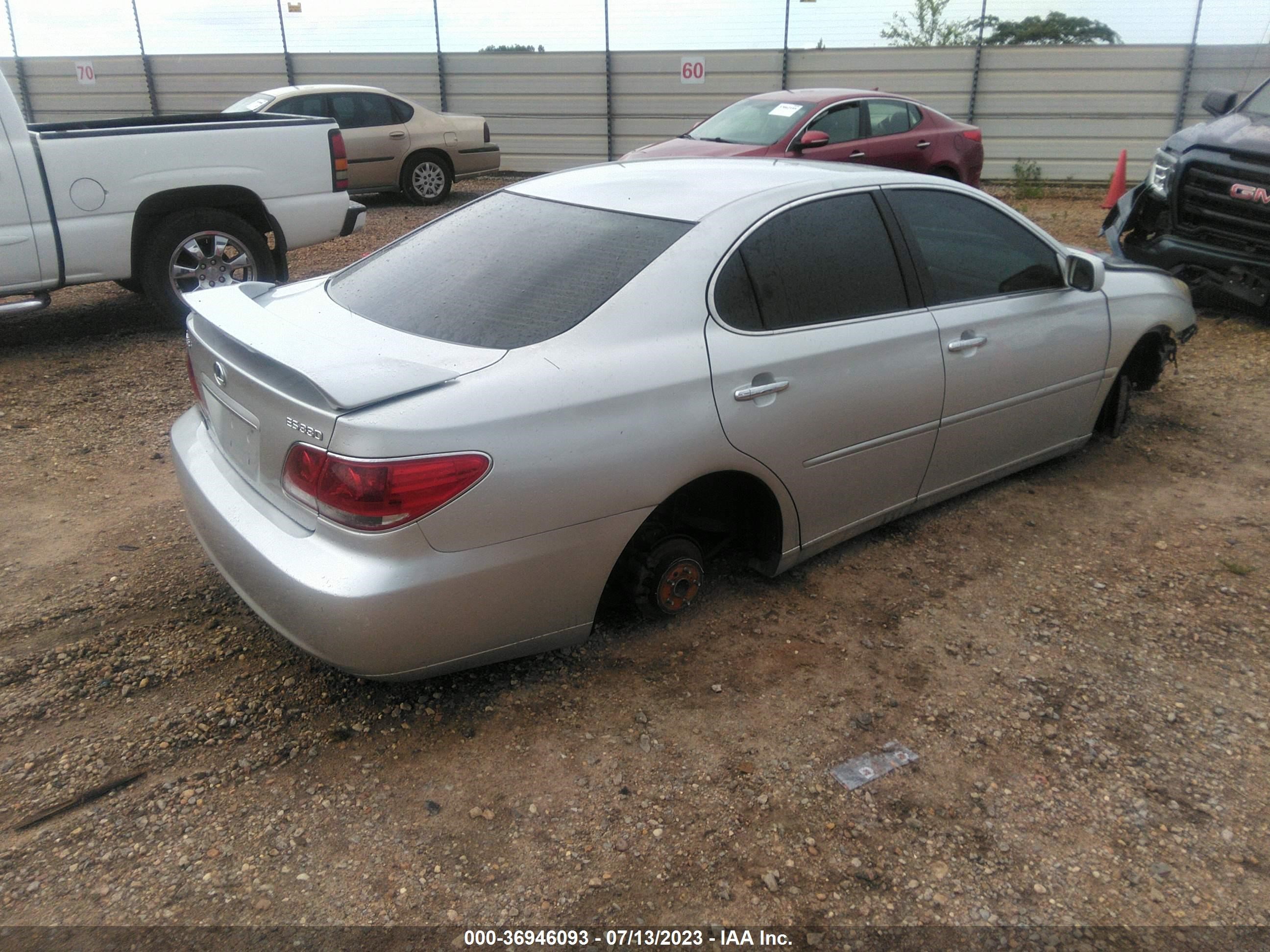 Photo 3 VIN: JTHBA30G465156881 - LEXUS ES 