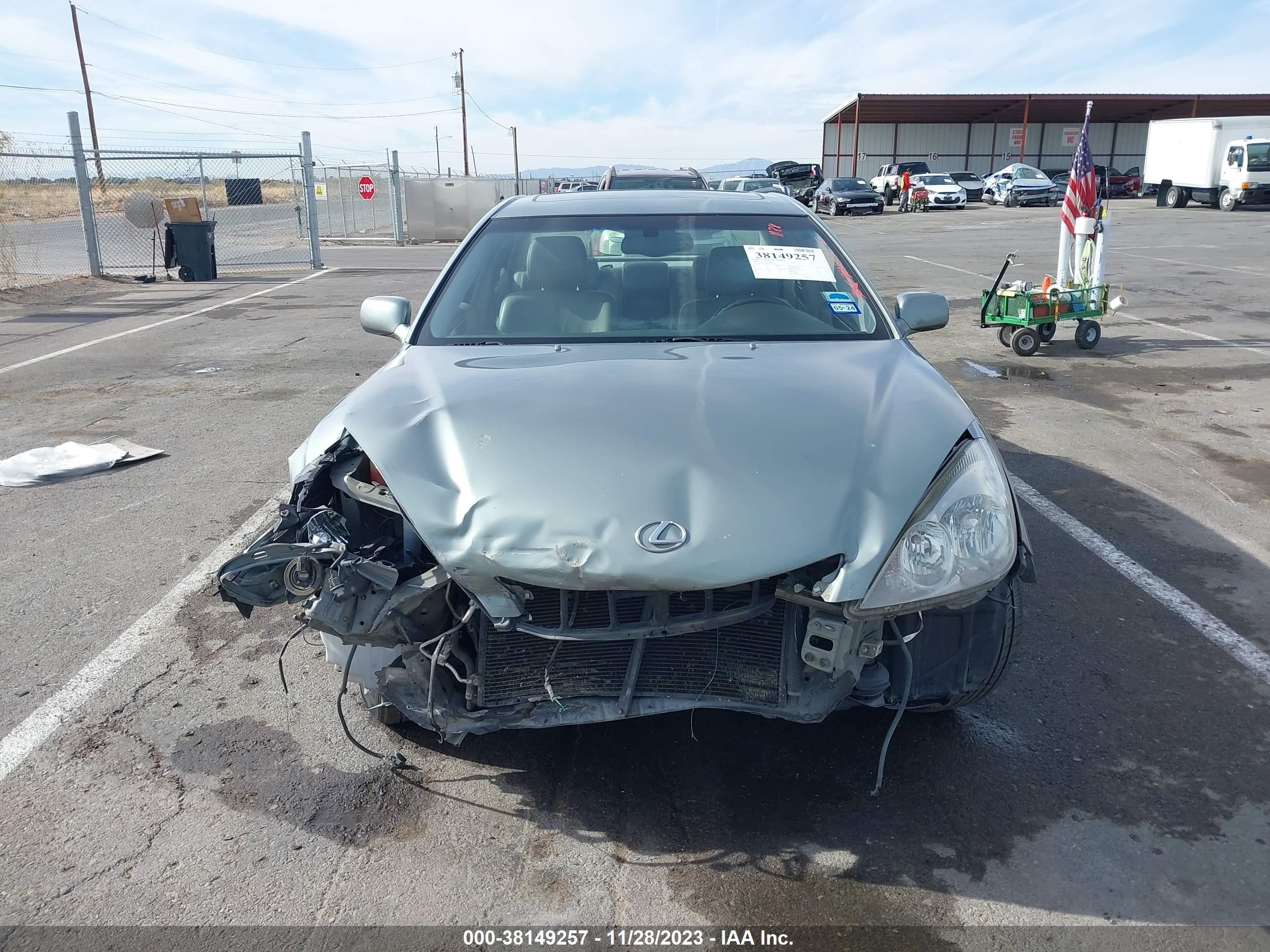 Photo 12 VIN: JTHBA30G545040506 - LEXUS ES 