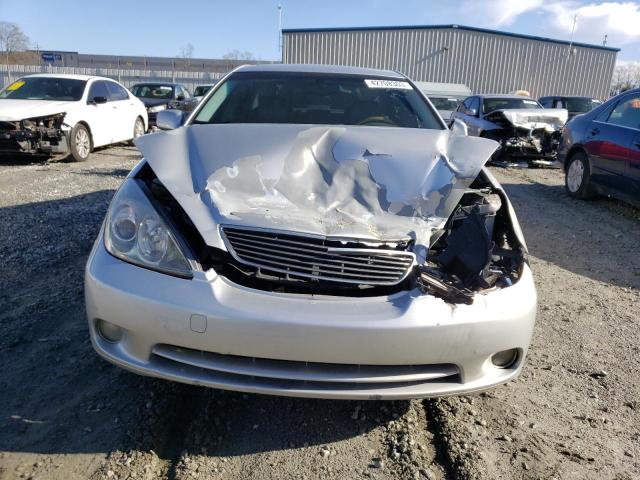 Photo 4 VIN: JTHBA30G555141899 - LEXUS ES330 