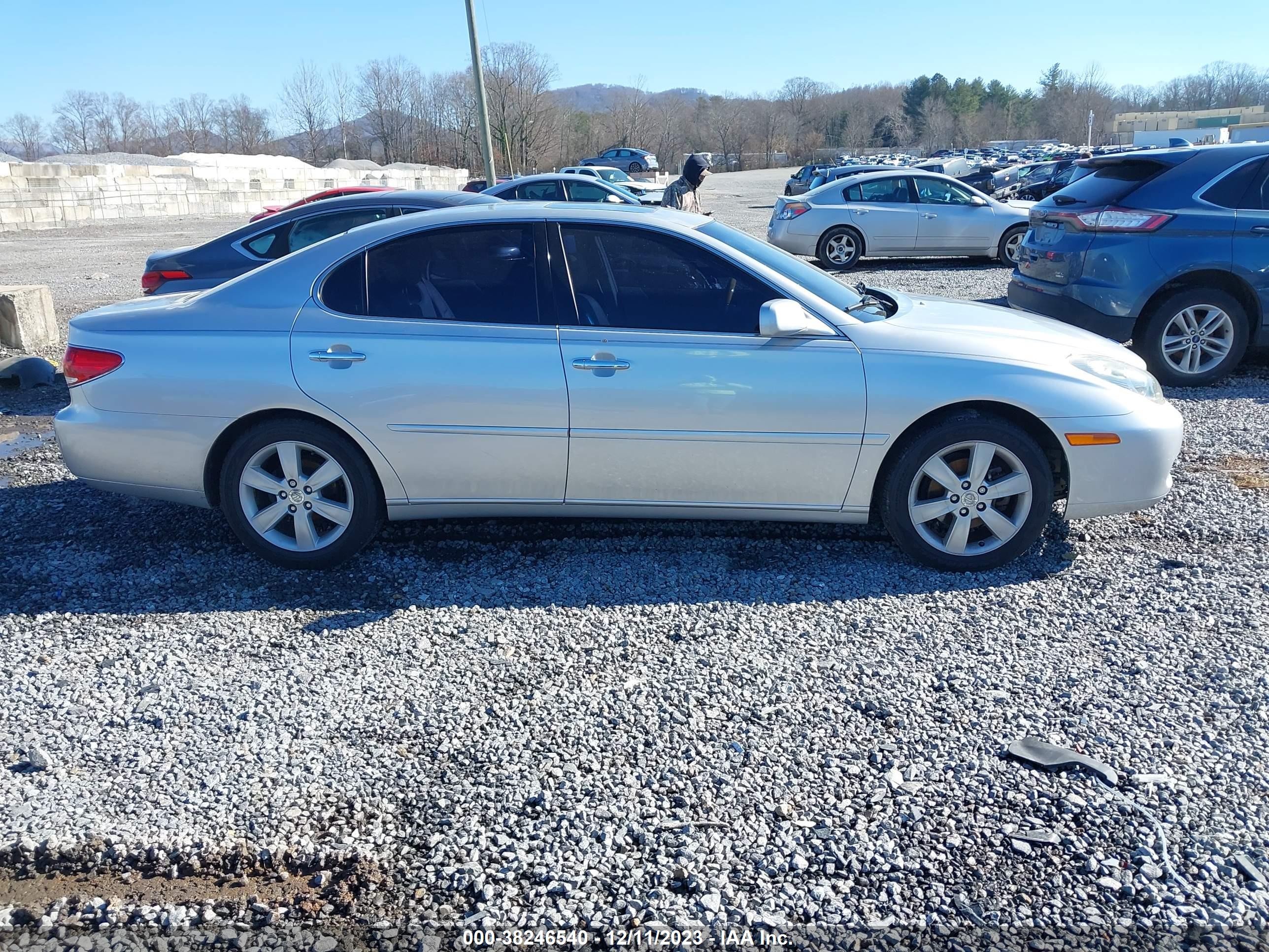 Photo 12 VIN: JTHBA30G565145680 - LEXUS ES 