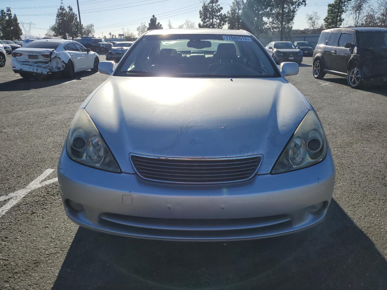 Photo 4 VIN: JTHBA30G565146280 - LEXUS ES 