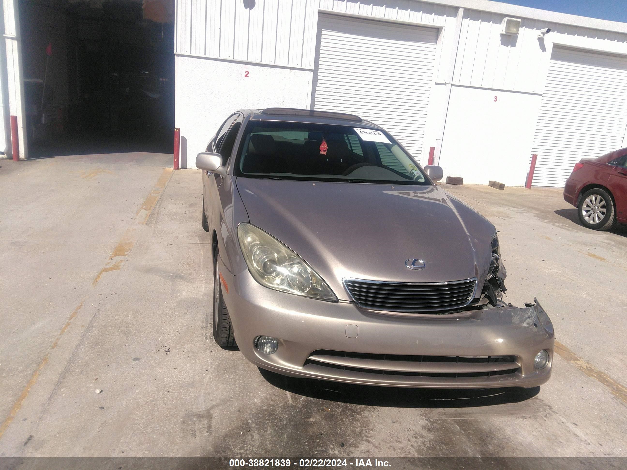 Photo 11 VIN: JTHBA30G565165041 - LEXUS ES330 