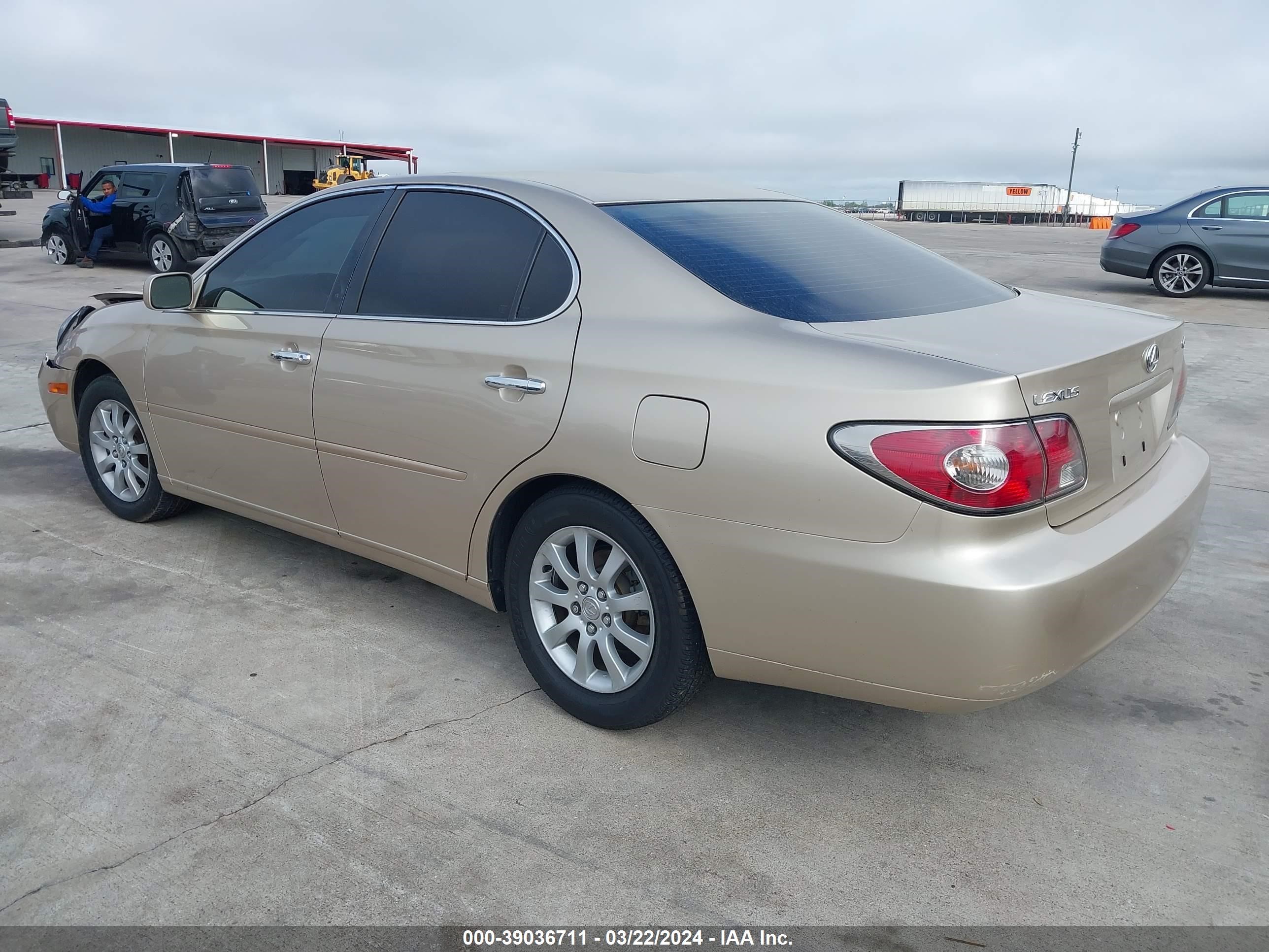 Photo 2 VIN: JTHBA30G645016635 - LEXUS ES 