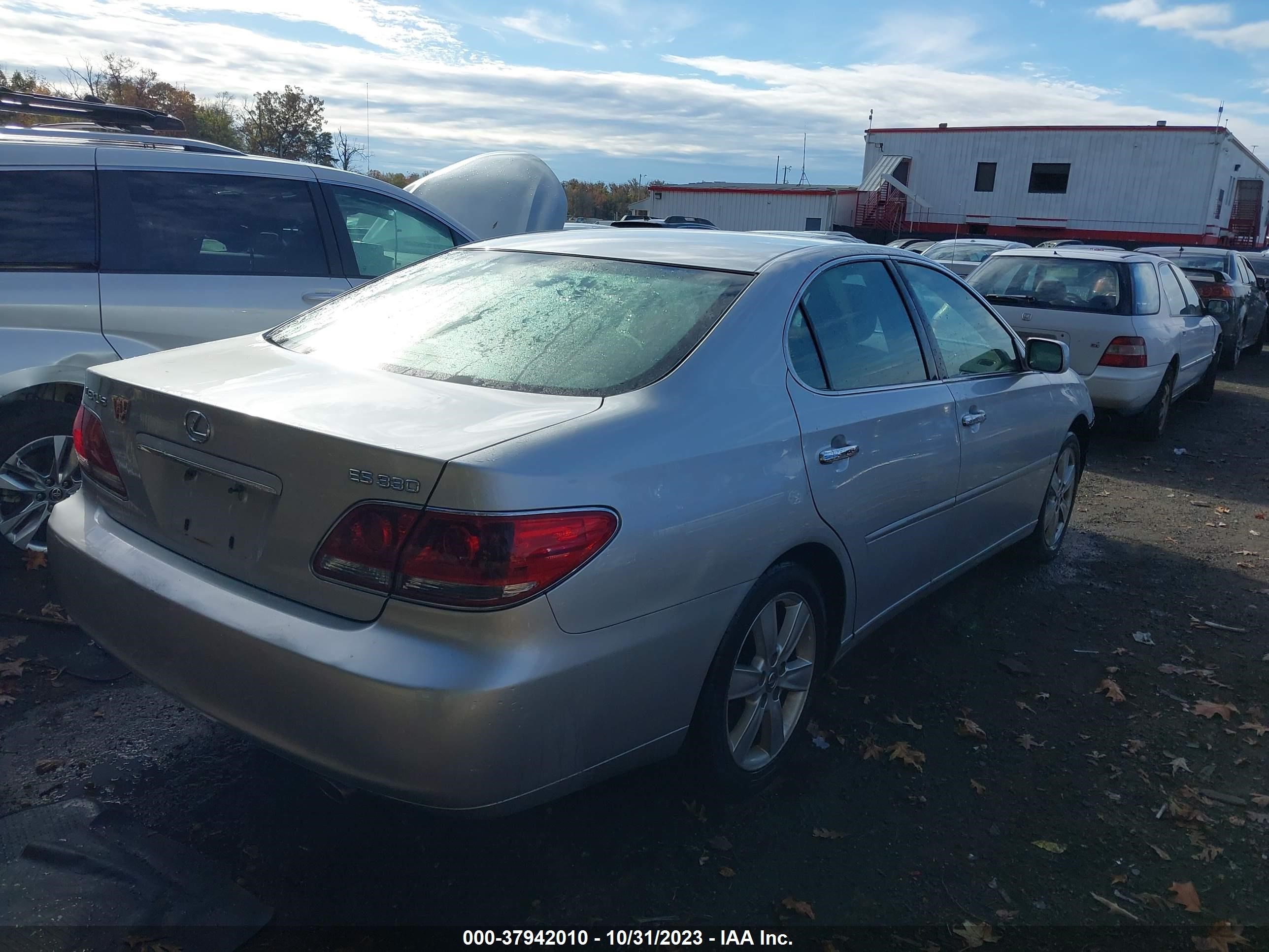 Photo 3 VIN: JTHBA30G655089313 - LEXUS ES 