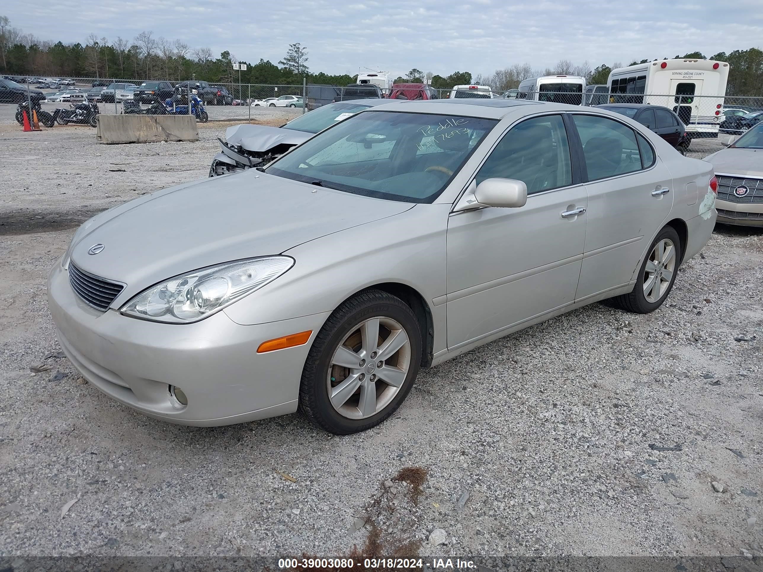 Photo 1 VIN: JTHBA30G665142769 - LEXUS ES 