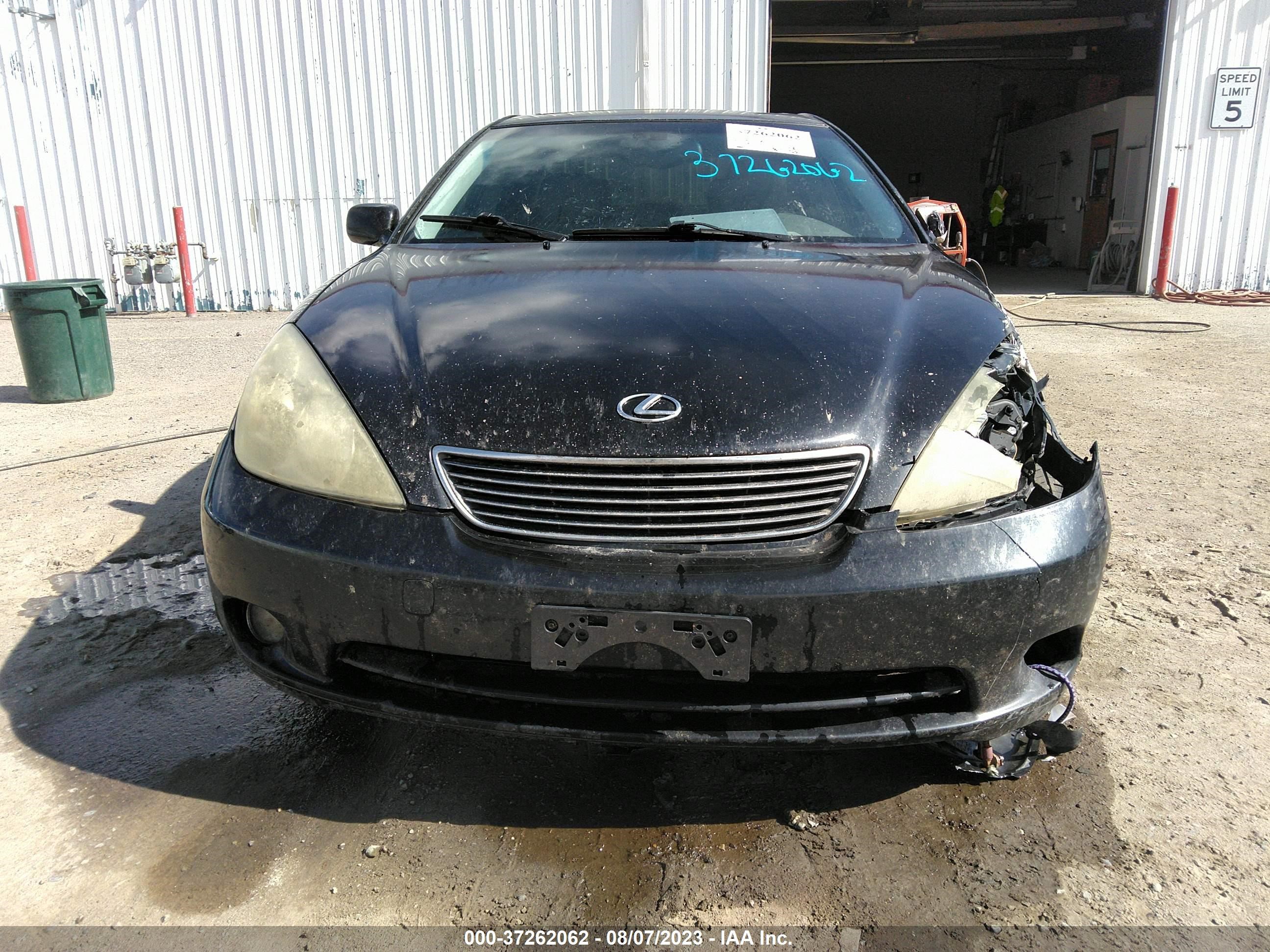 Photo 11 VIN: JTHBA30G665159233 - LEXUS ES 