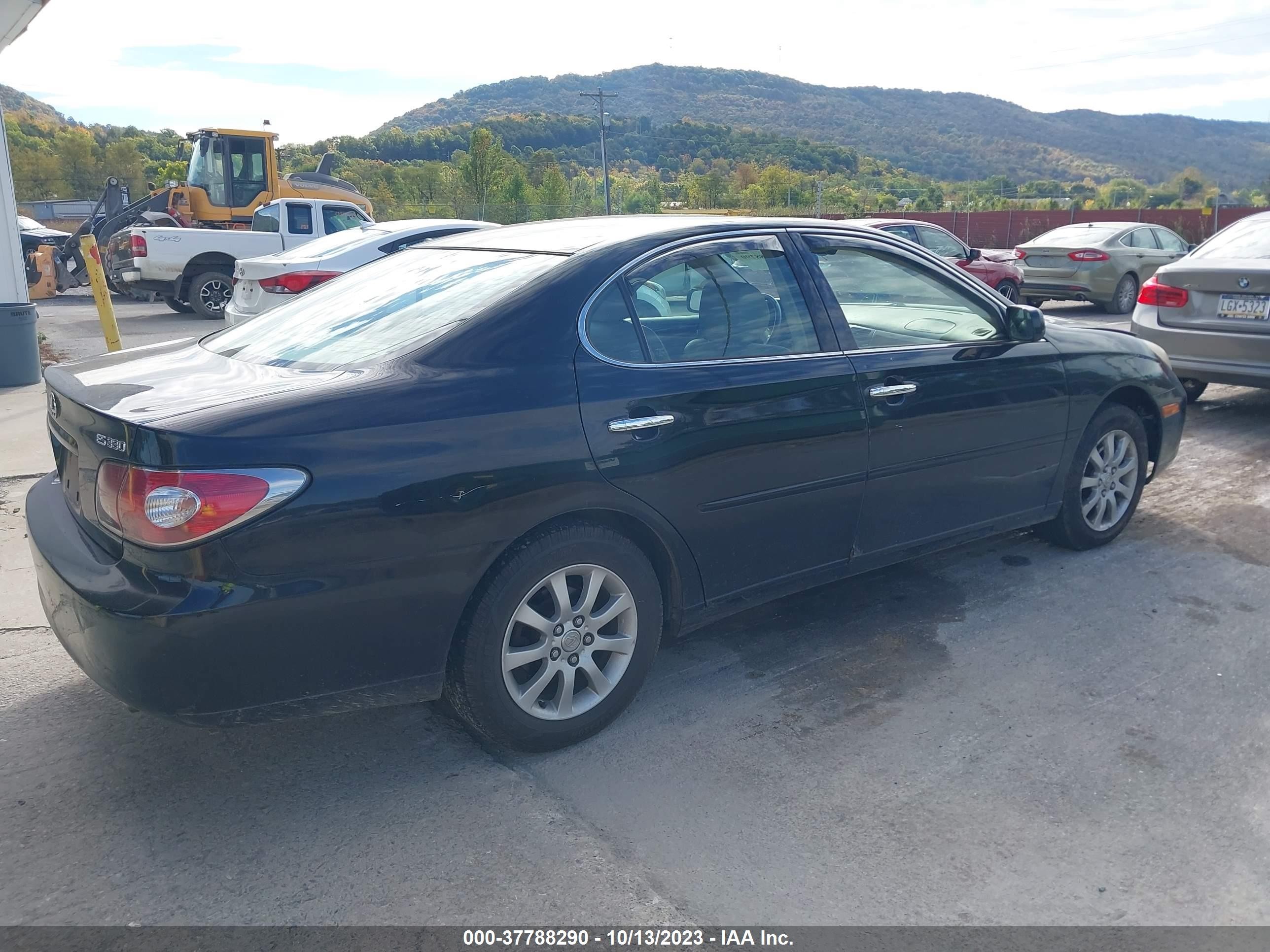 Photo 3 VIN: JTHBA30G745034965 - LEXUS ES 