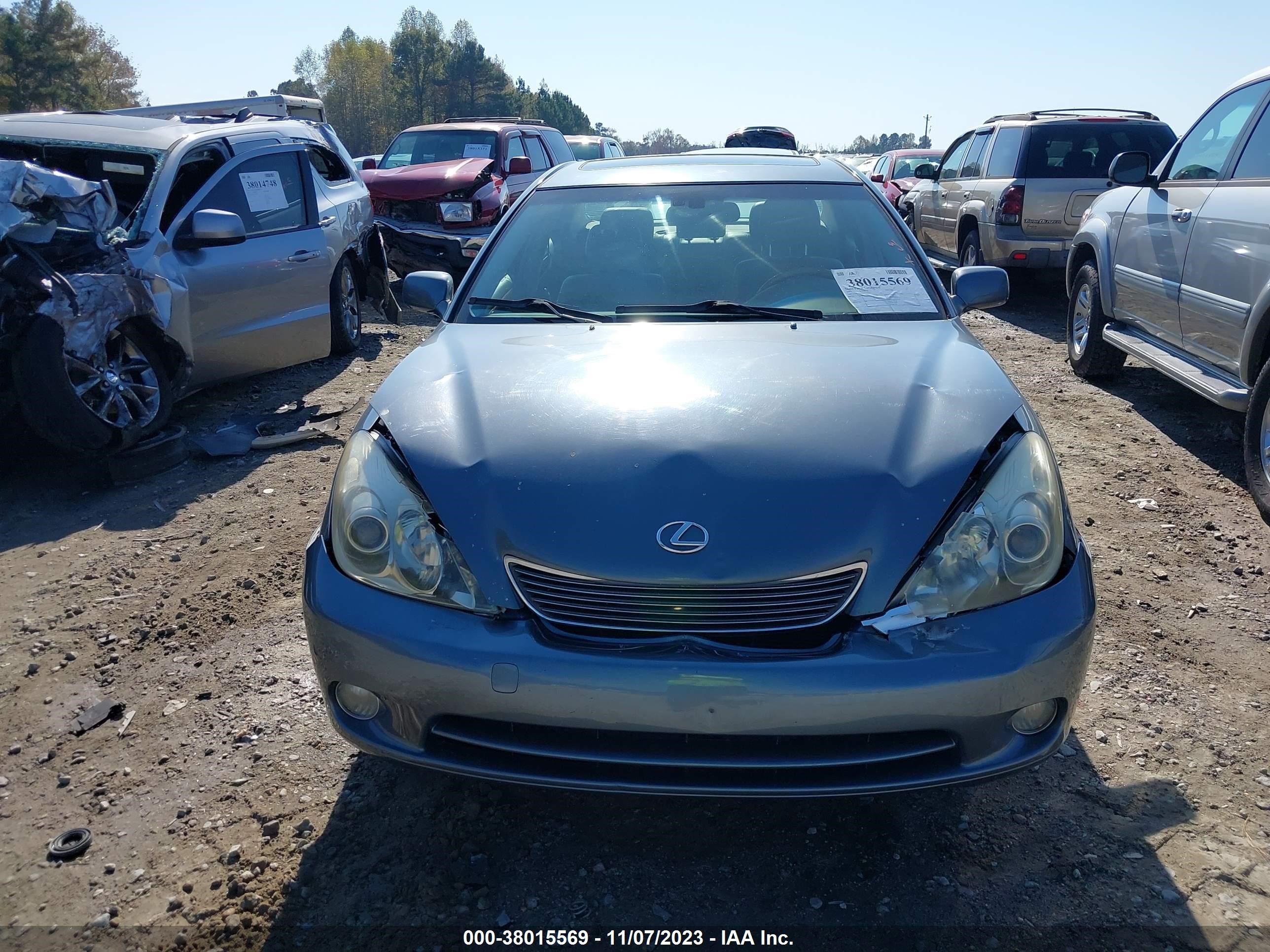 Photo 11 VIN: JTHBA30G755080071 - LEXUS ES 