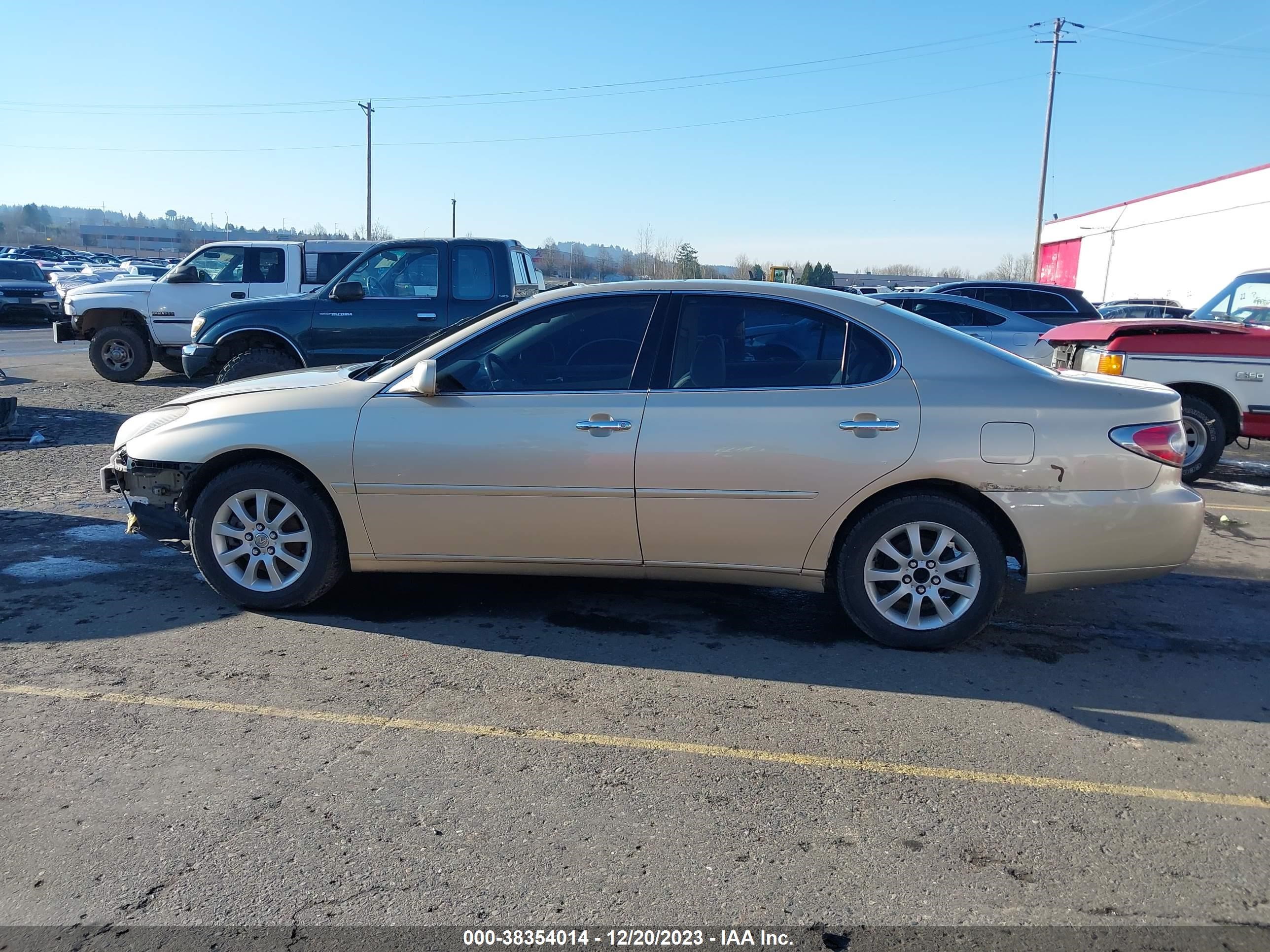 Photo 14 VIN: JTHBA30G840004063 - LEXUS ES 