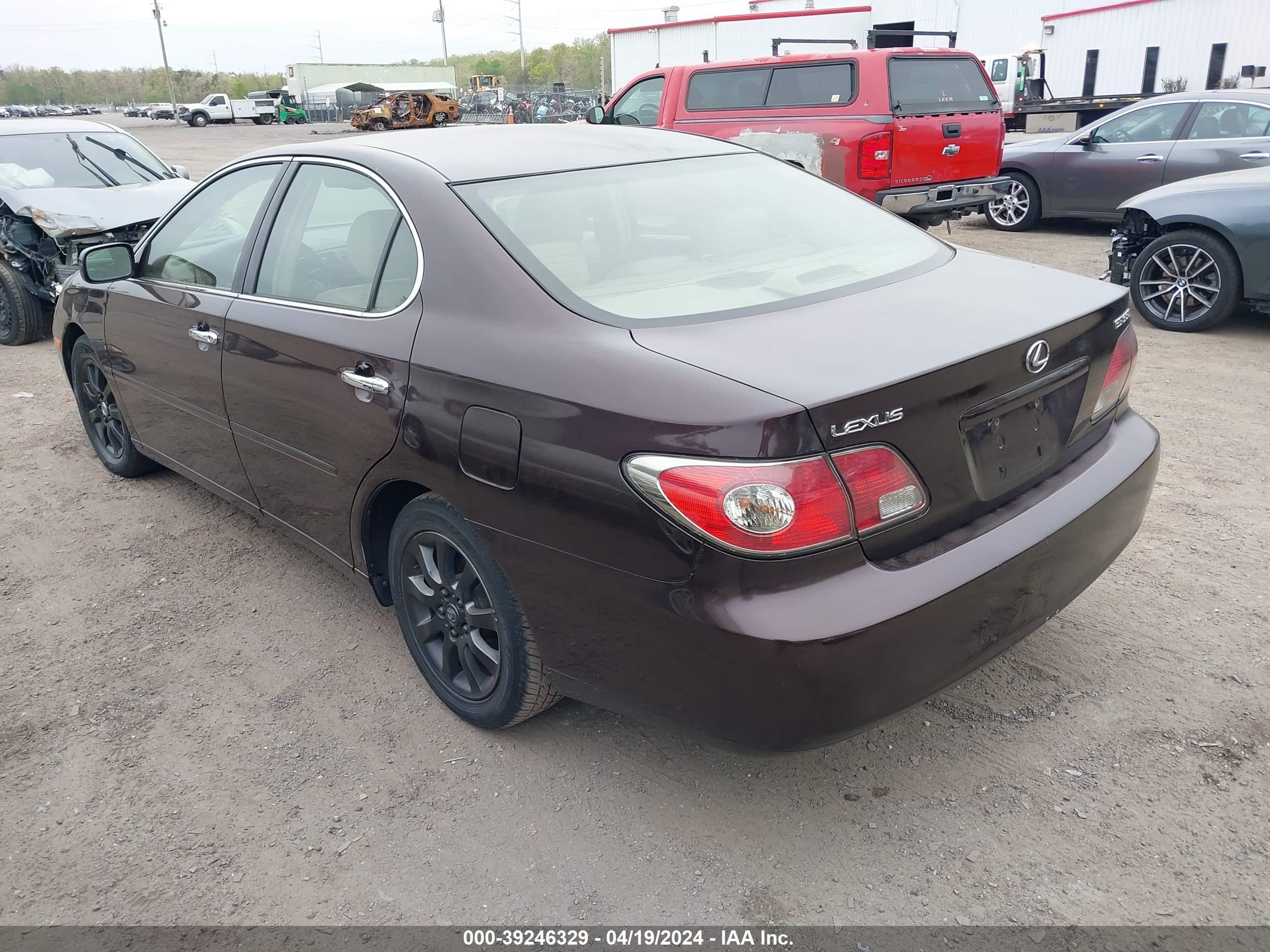 Photo 2 VIN: JTHBA30G845018614 - LEXUS ES 