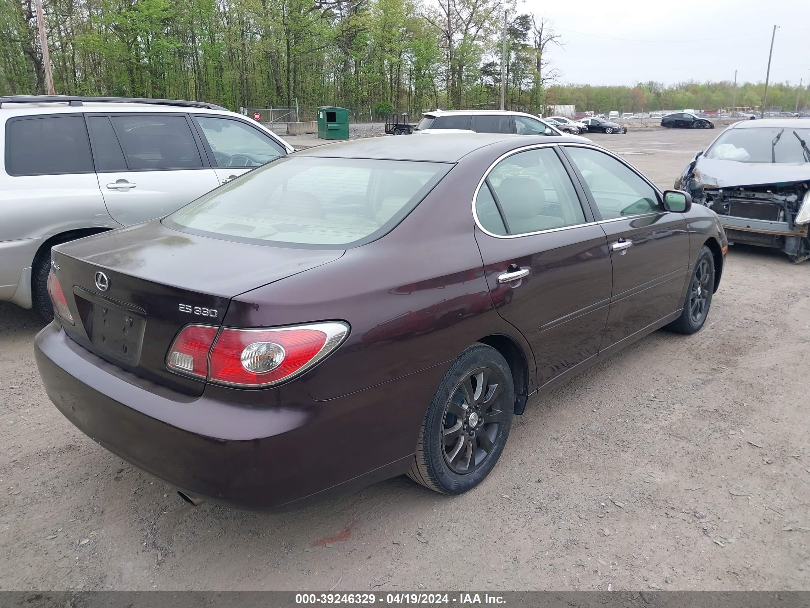 Photo 3 VIN: JTHBA30G845018614 - LEXUS ES 