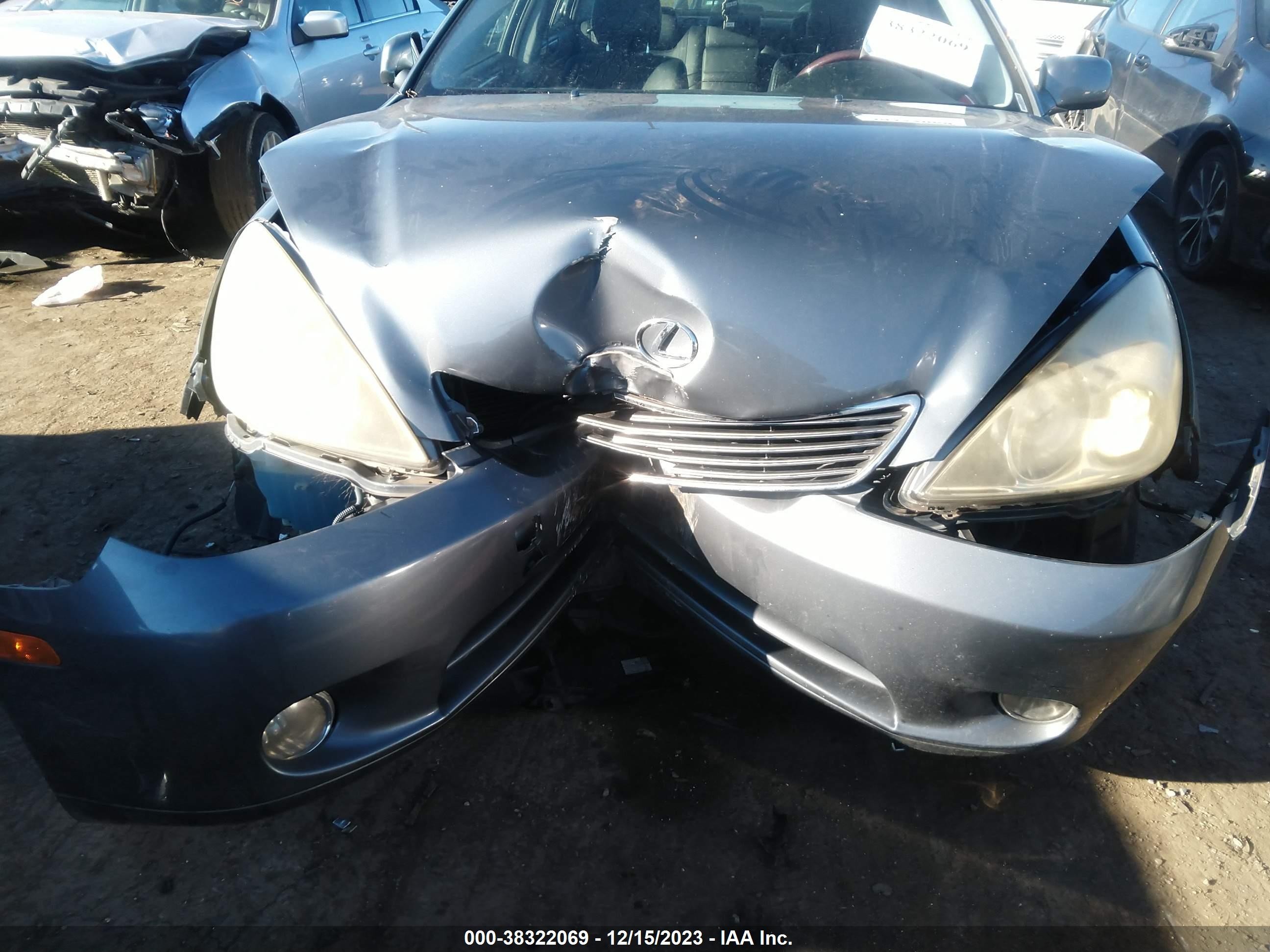 Photo 5 VIN: JTHBA30G855091631 - LEXUS ES 