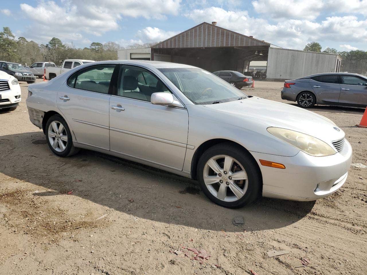 Photo 3 VIN: JTHBA30G865151828 - LEXUS ES 