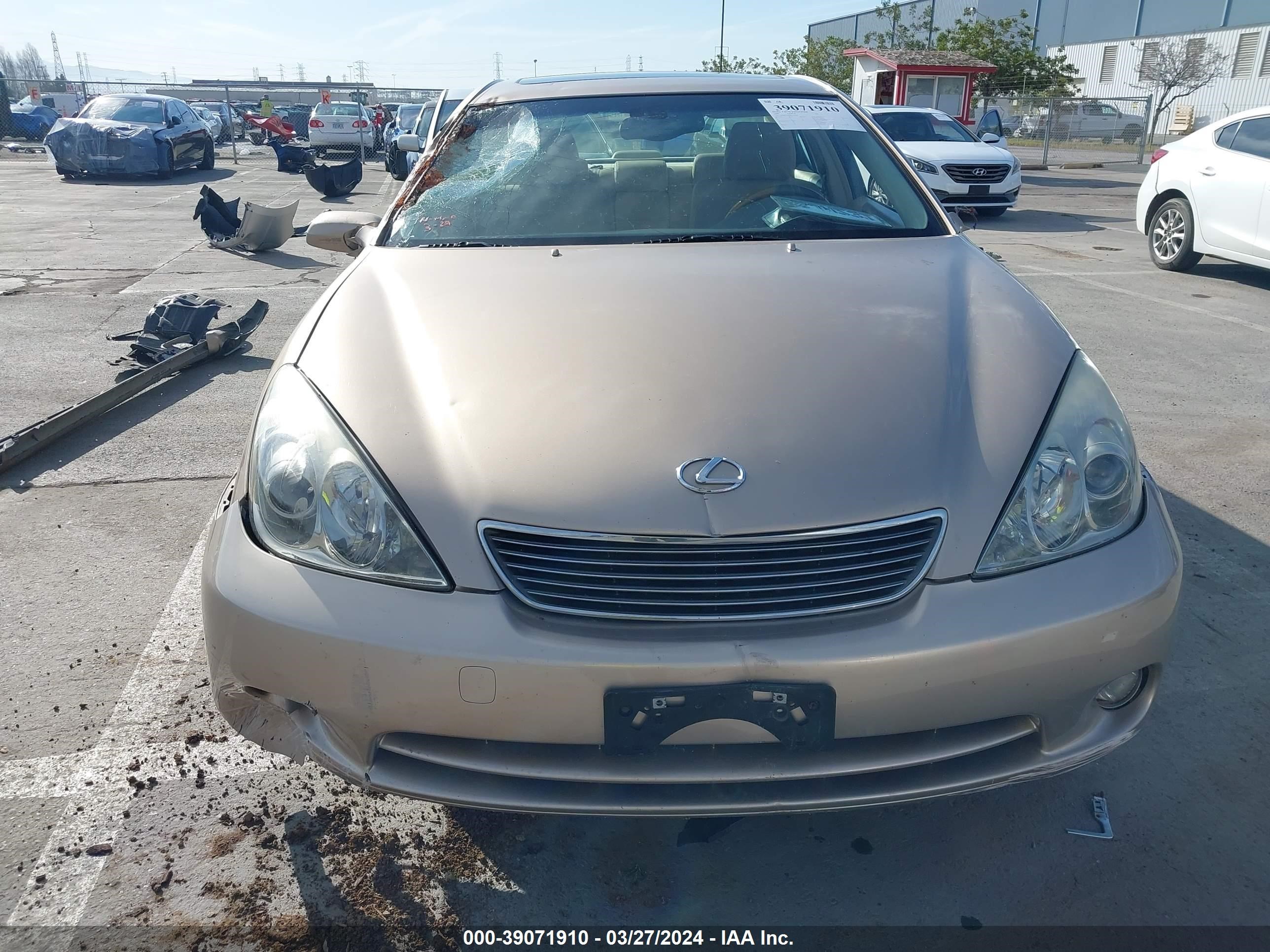 Photo 11 VIN: JTHBA30G865161095 - LEXUS ES 