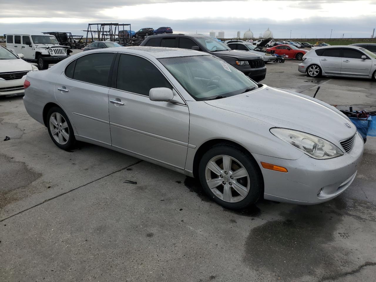 Photo 3 VIN: JTHBA30G865169374 - LEXUS ES 