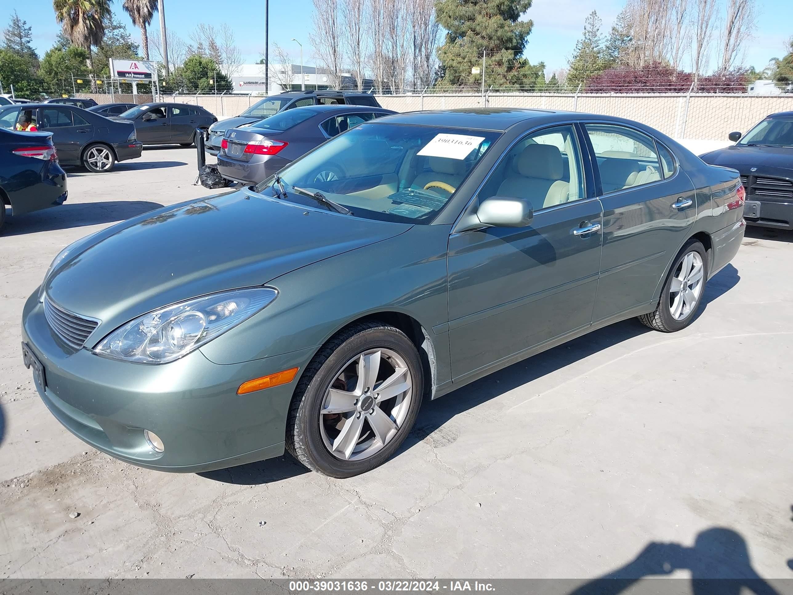 Photo 1 VIN: JTHBA30G865172419 - LEXUS ES 