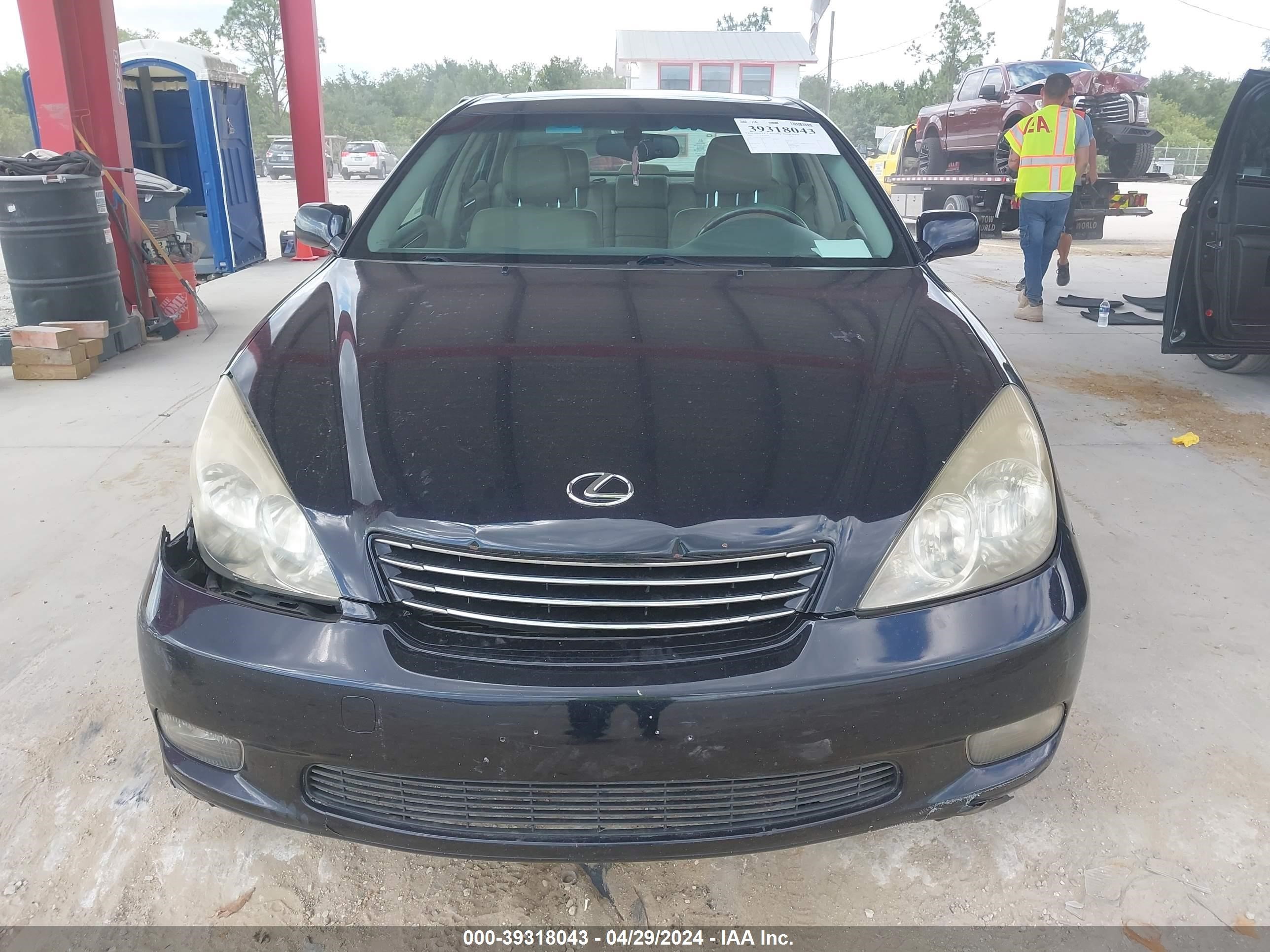 Photo 11 VIN: JTHBA30G940003987 - LEXUS ES 