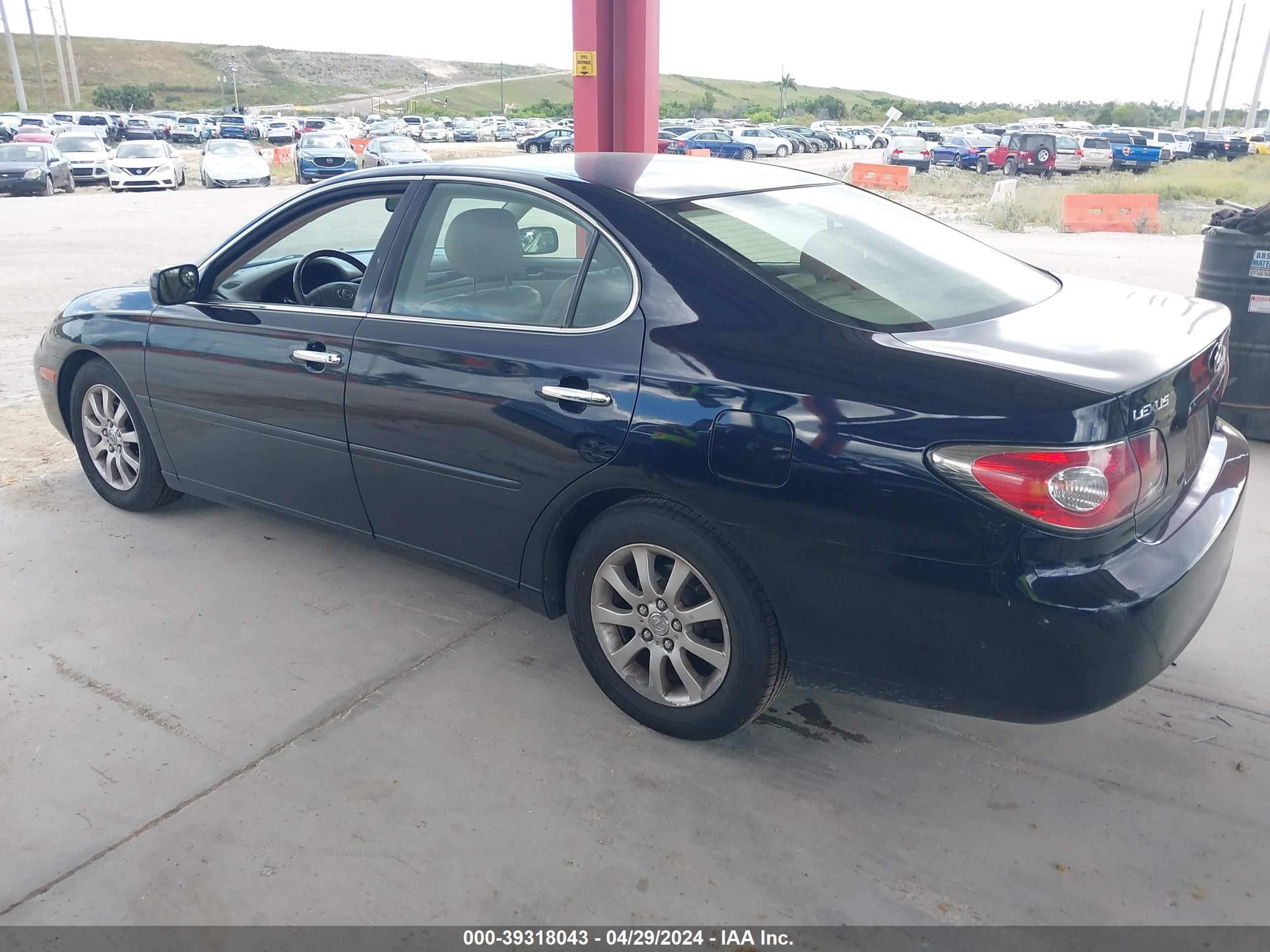 Photo 13 VIN: JTHBA30G940003987 - LEXUS ES 