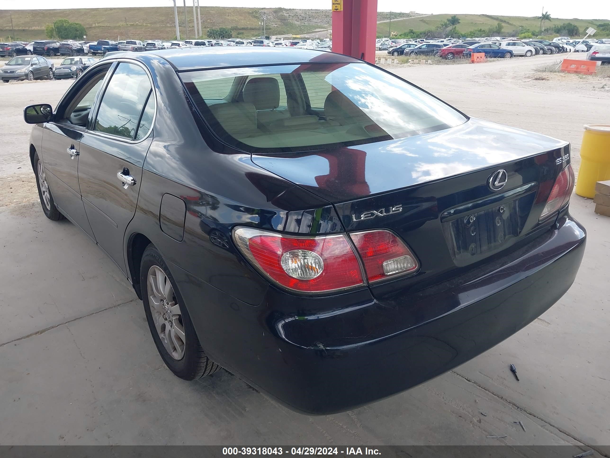 Photo 2 VIN: JTHBA30G940003987 - LEXUS ES 