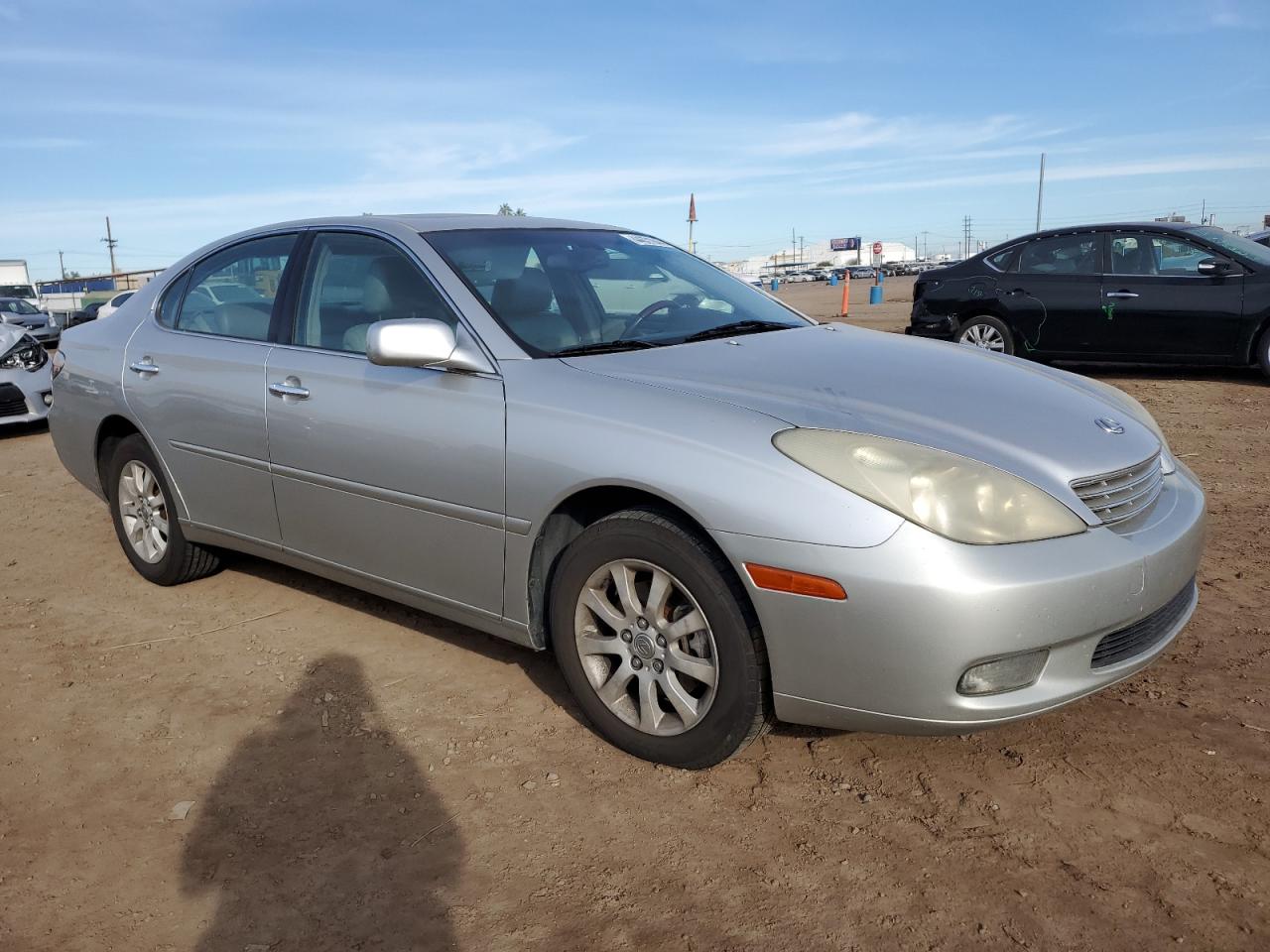 Photo 3 VIN: JTHBA30G940004346 - LEXUS ES 