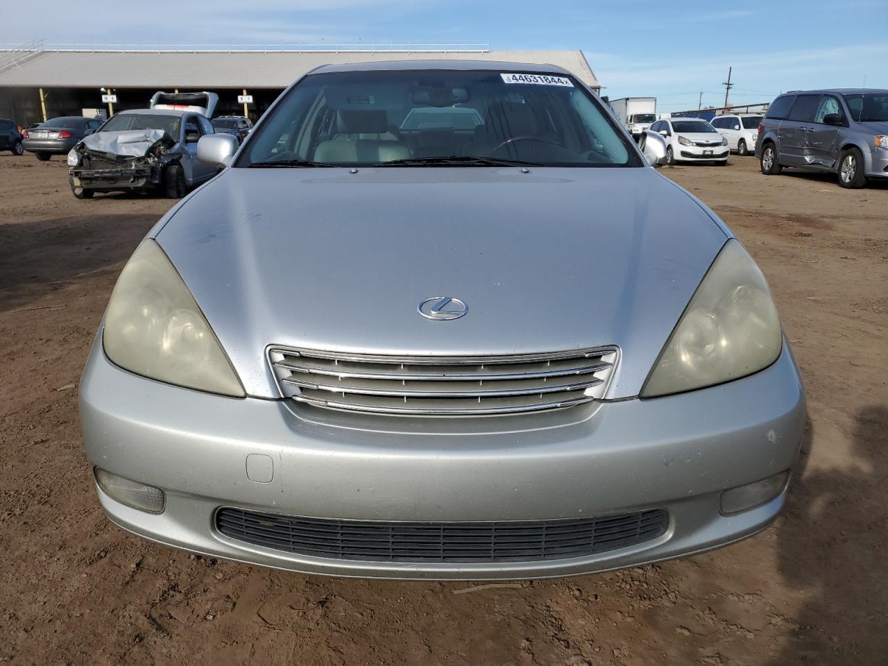 Photo 4 VIN: JTHBA30G940004346 - LEXUS ES 