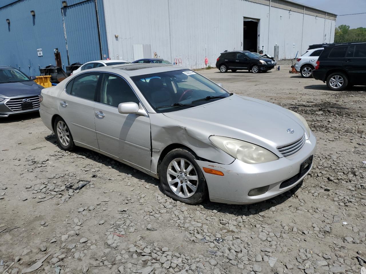 Photo 3 VIN: JTHBA30G940018232 - LEXUS ES 