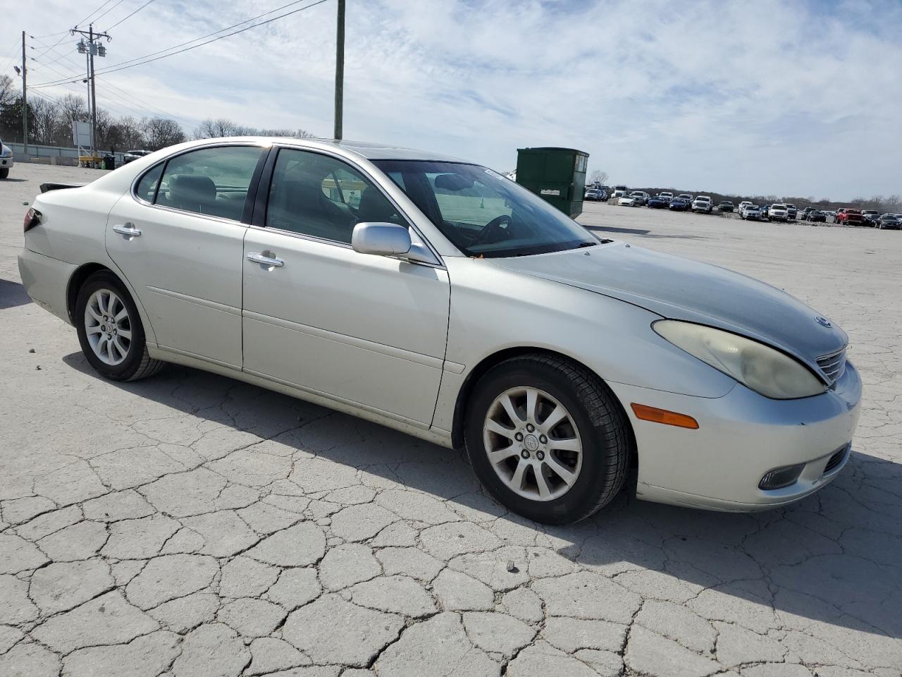 Photo 3 VIN: JTHBA30G945010439 - LEXUS ES 