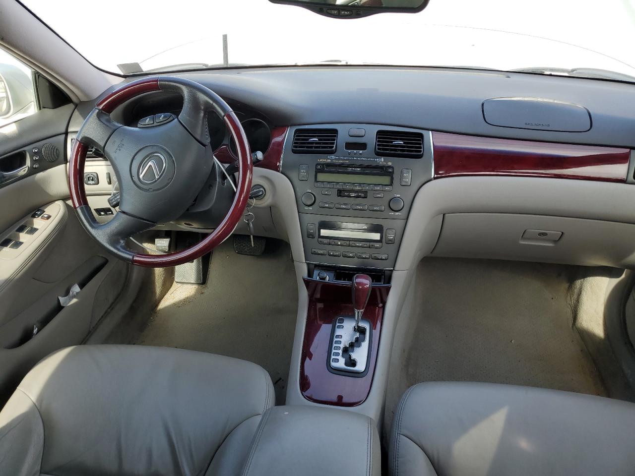 Photo 7 VIN: JTHBA30G945010439 - LEXUS ES 